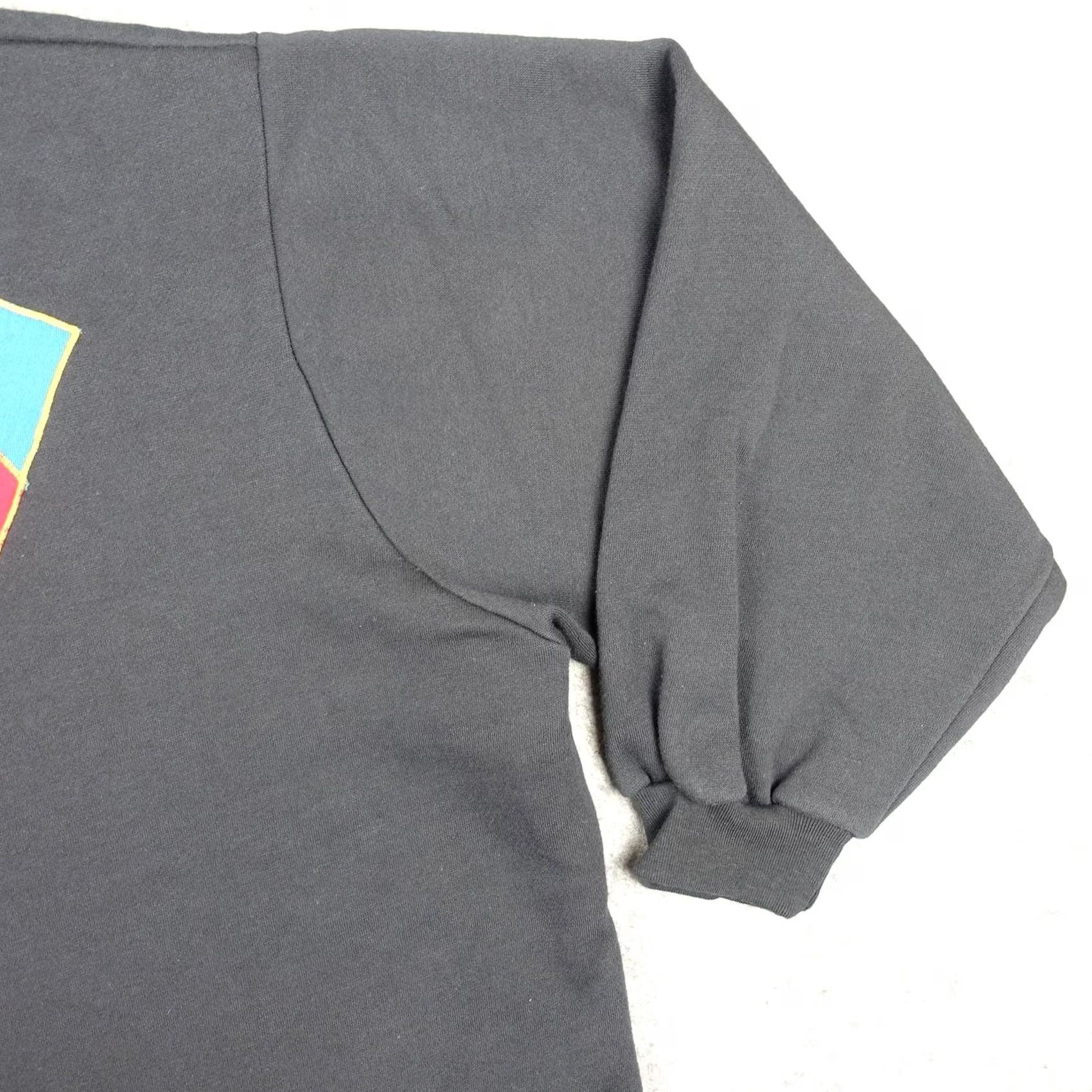 Vintage VINTAGE Shaker Sport Sweatshirt Womens 46 Black Geometric Pockets 80s Abstract Crew Neck Pullover Sweatshirt Womens Mens Girls Size L / US 10 / IT 46 - 7 Thumbnail