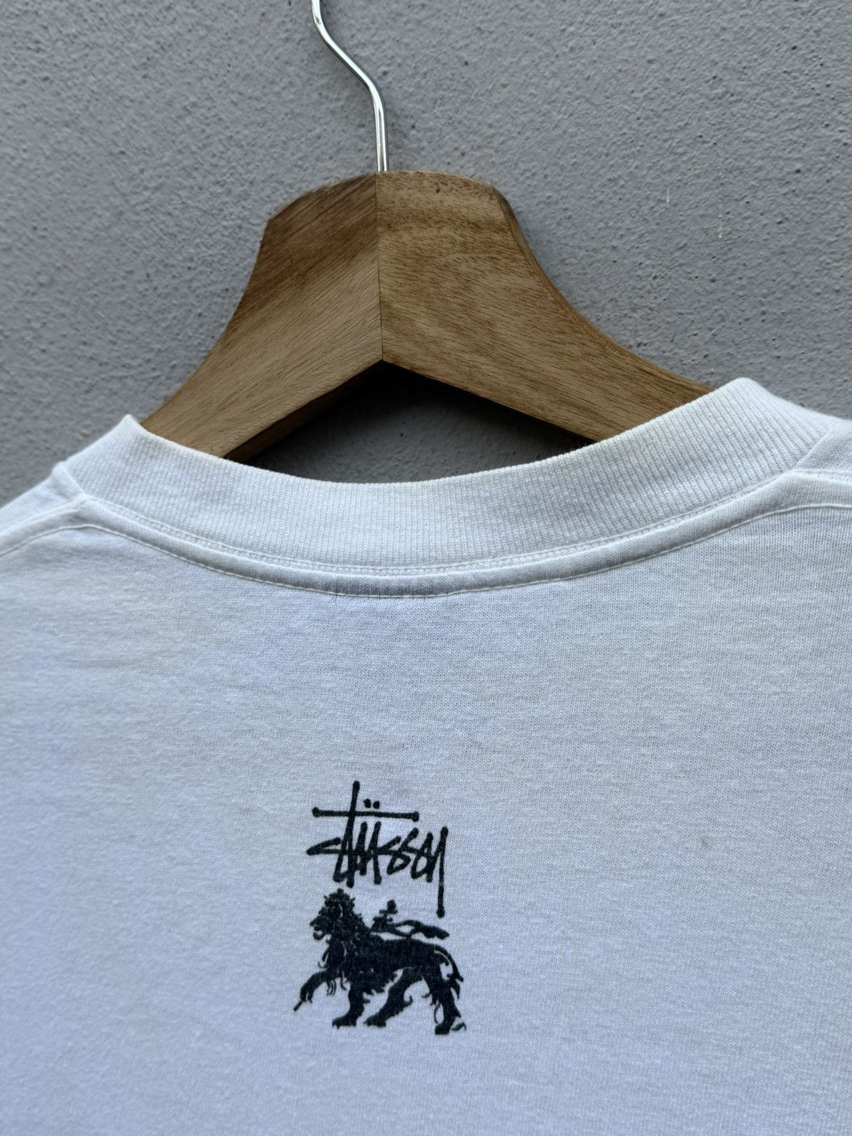 Stussy Vintage STUSSY “One World One Love” Rip Off Supreme Tshirt Size US M / EU 48-50 / 2 - 11 Thumbnail