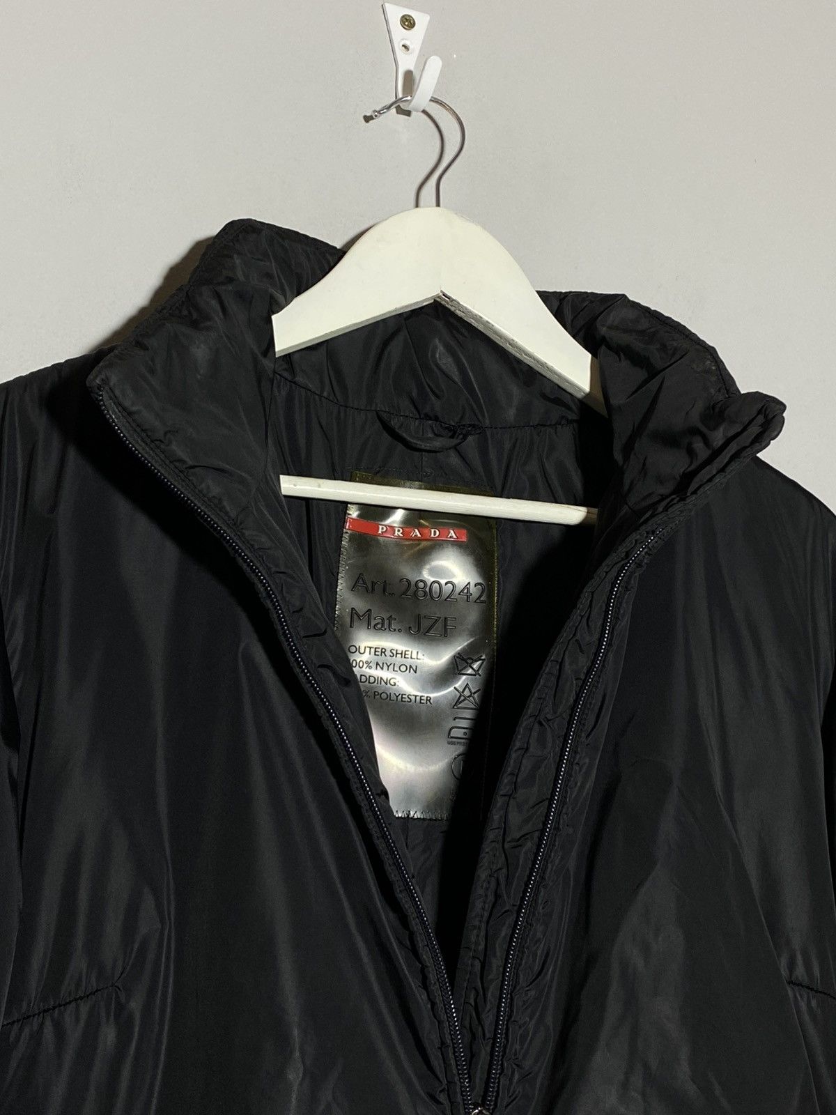Prada Prada Vintage Ski Jacket Down Filled Size XL / US 12-14 / IT 48-50 - 10 Thumbnail
