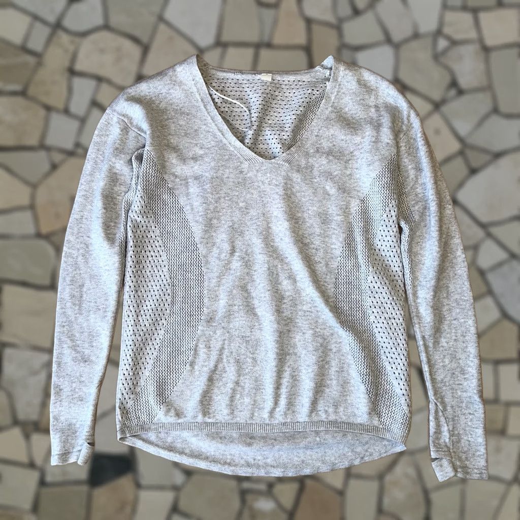 Lululemon Lululemon Sweater Crew Neck Pullover Heathered Nimbus Grey Women’s Small Regular Size S Knit Lightweight All Seasons Casual Travel Business Size S / US 4 / IT 40 - 1 Thumbnail
