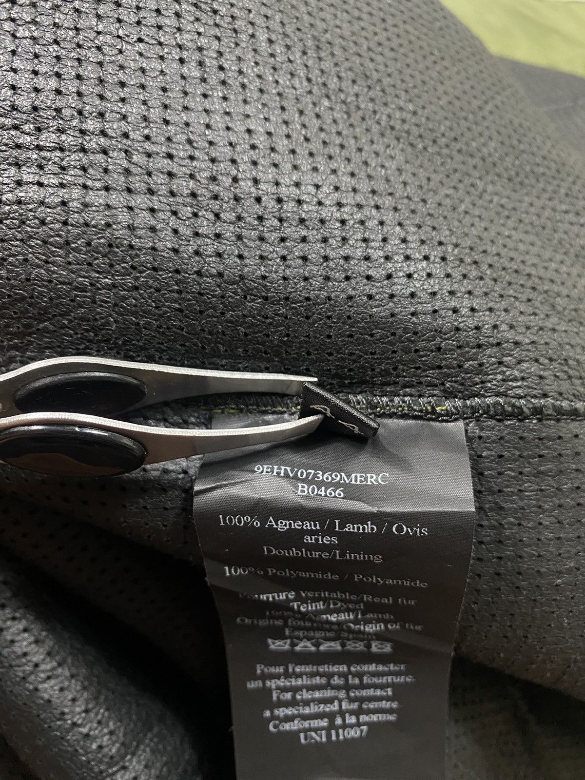 Yves Salomon Shearling and Shell Jacket Size US S / EU 44-46 / 1 - 19 Thumbnail