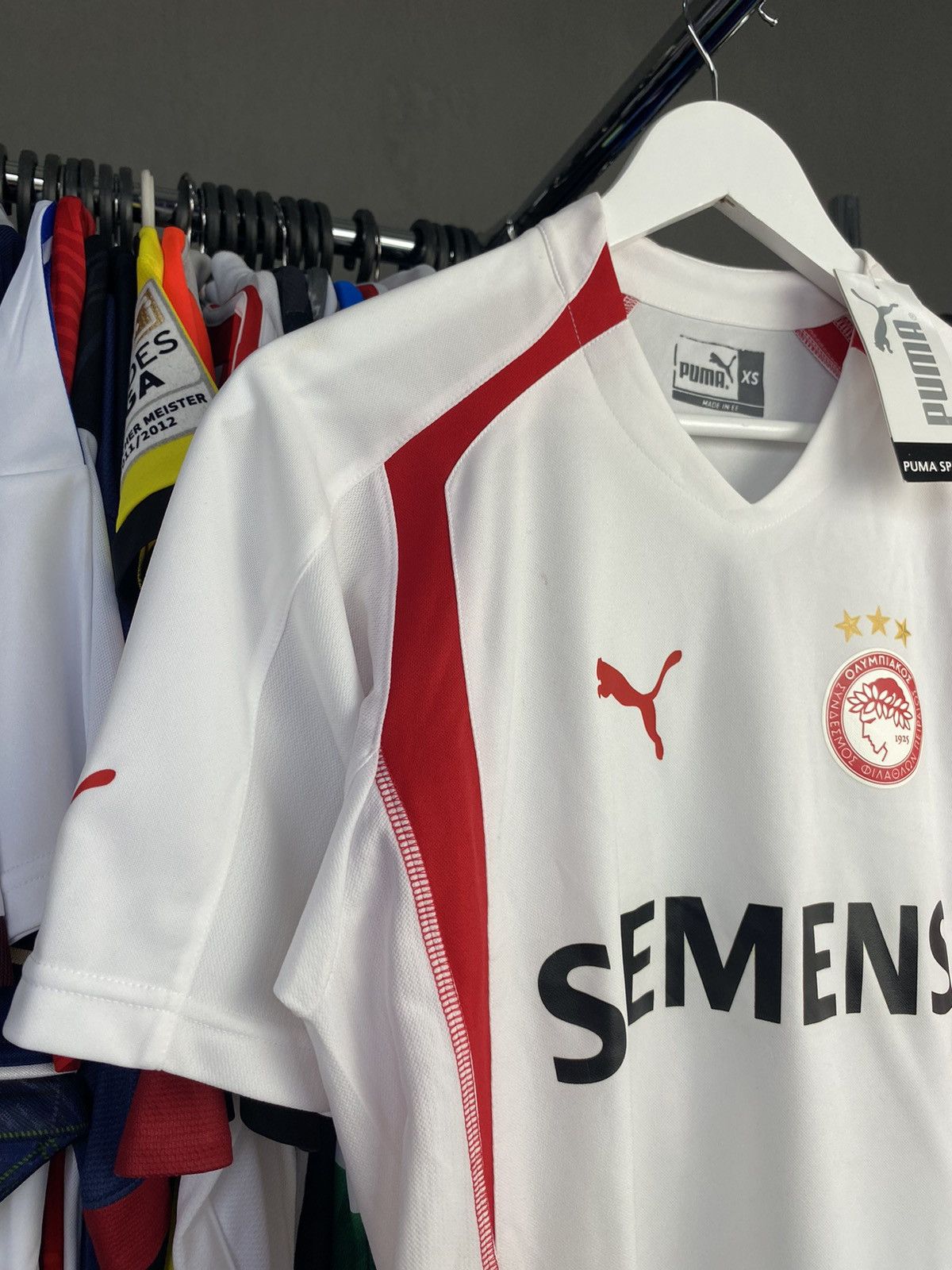 Puma 2005/06 PUMA OLYMPIACOS THIRD SOCCER FOOTBALL JERSEY SHIRT Size US XS / EU 42 / 0 - 3 Thumbnail