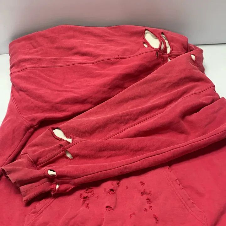 Balenciaga Balenciaga Red Oversized Distressed Hoodie 0079-2507 Size US M / EU 48-50 / 2 - 5 Thumbnail