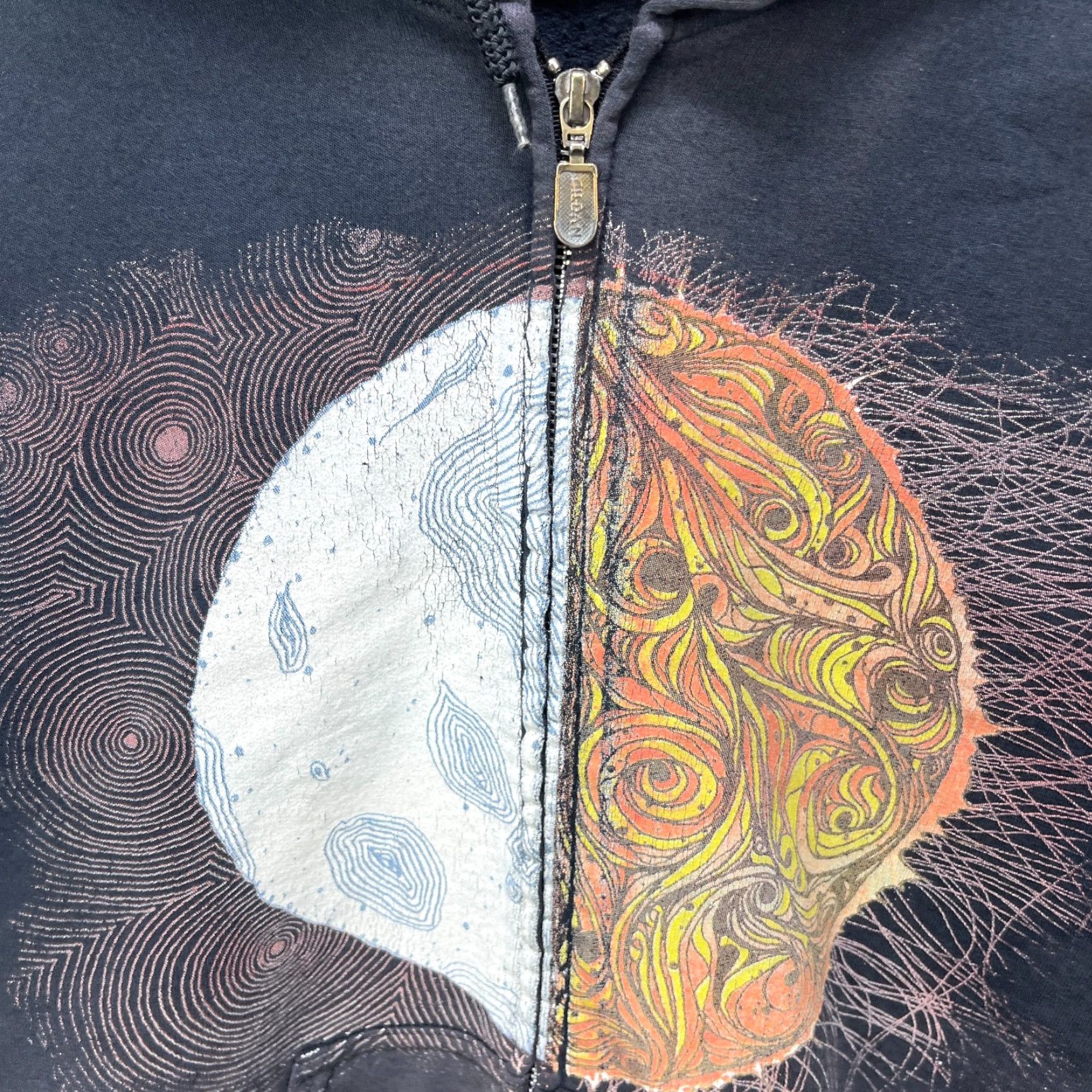 Gildan VINTAGE Darkest Hour Band Hoodie Medium Mens Black Full Zip Emo Y2K Hardcore Sun Faded Gildan Size US M / EU 48-50 / 2 - 5 Thumbnail