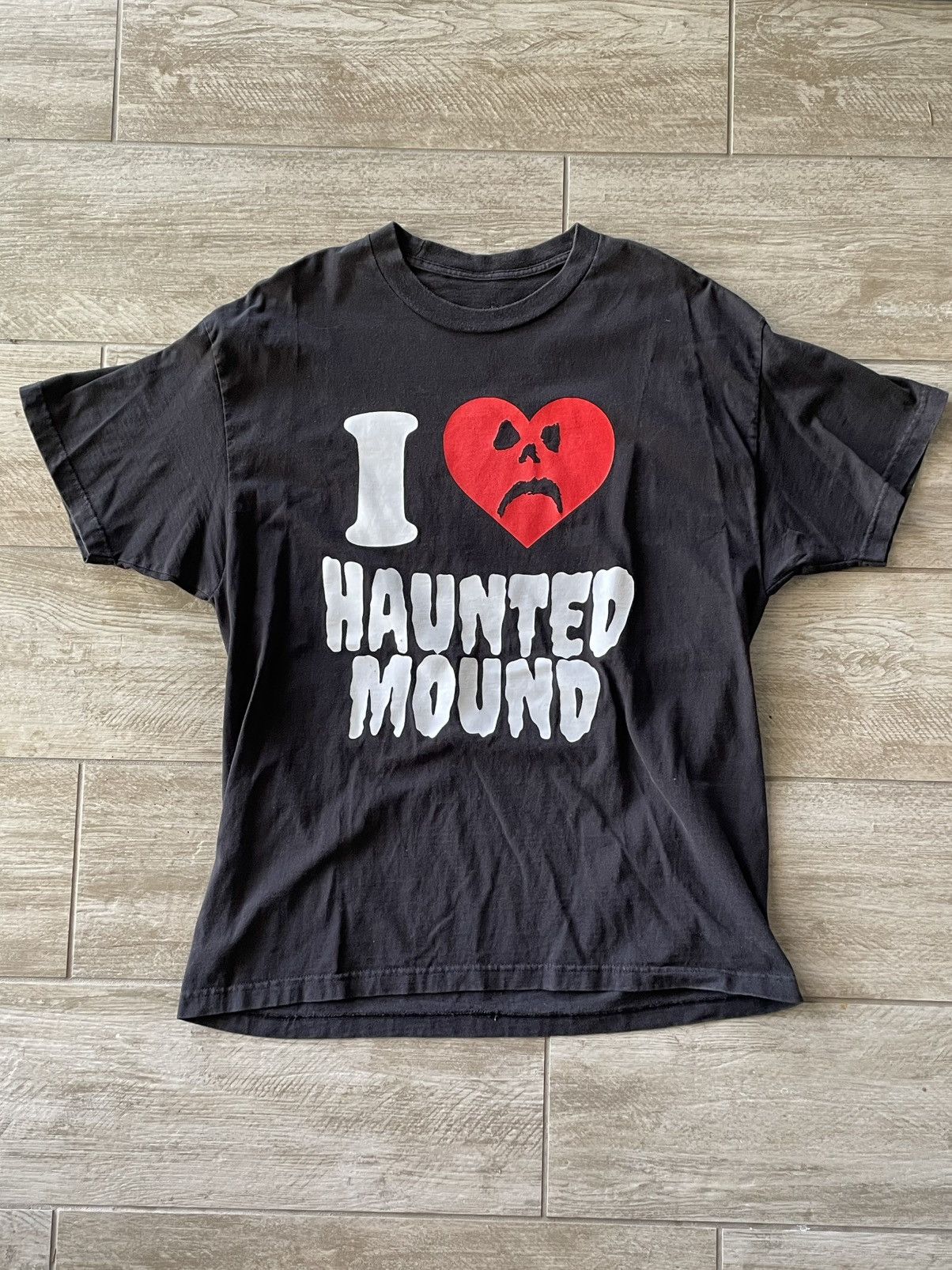 Other Haunted mound butcher house 2023 tour shirt Size US XL / EU 56 / 4 - 1 Thumbnail