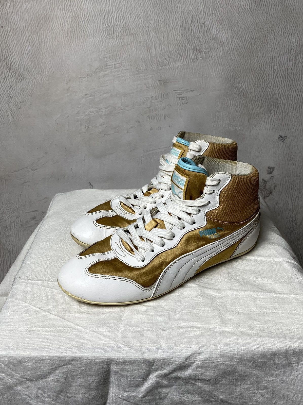 image of Puma Ring Vintage Mid Moto Biker Boxer/wrestling Boots Shoes in White, Women's (Size 7)