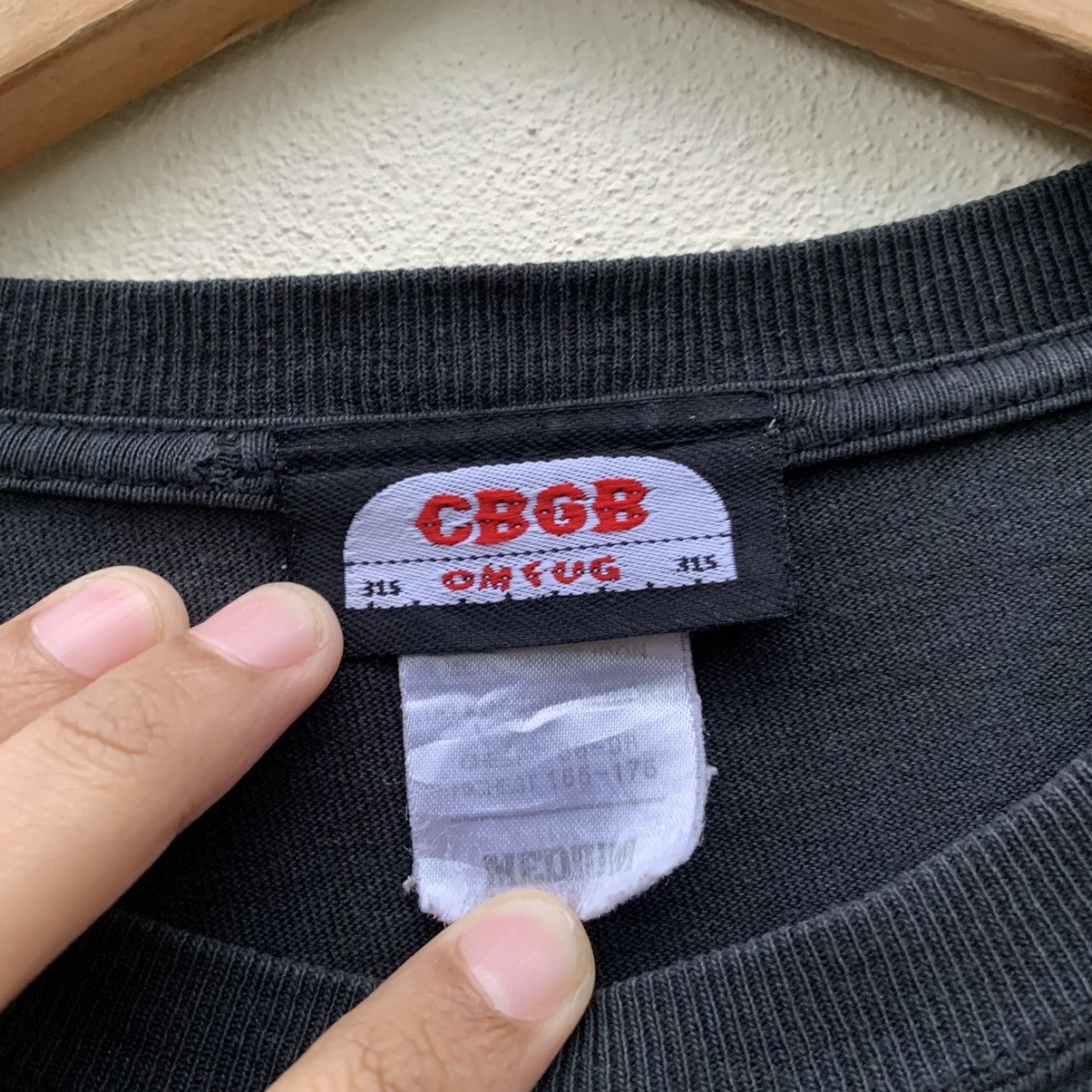 Band Tees × Vintage Vintage CBGB & OMFUG HOME OF UNDERGROUND ROCK T-shirt Size US M / EU 48-50 / 2 - 8 Thumbnail