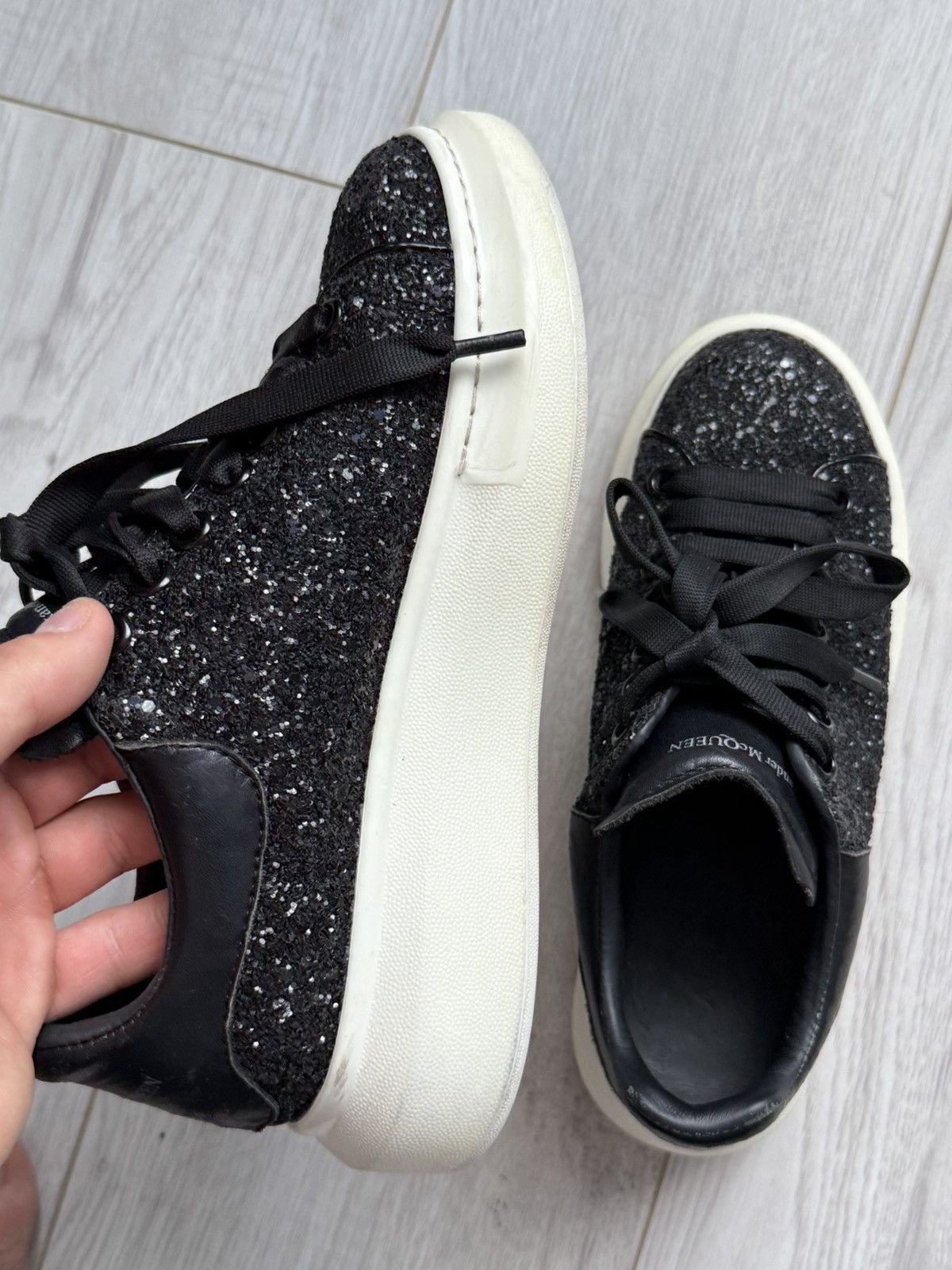 Alexander McQueen Alexander McQueen Oversized Glitter Sole Sneakers BlackWhite Size US 7.5 / IT 37.5 - 4 Thumbnail