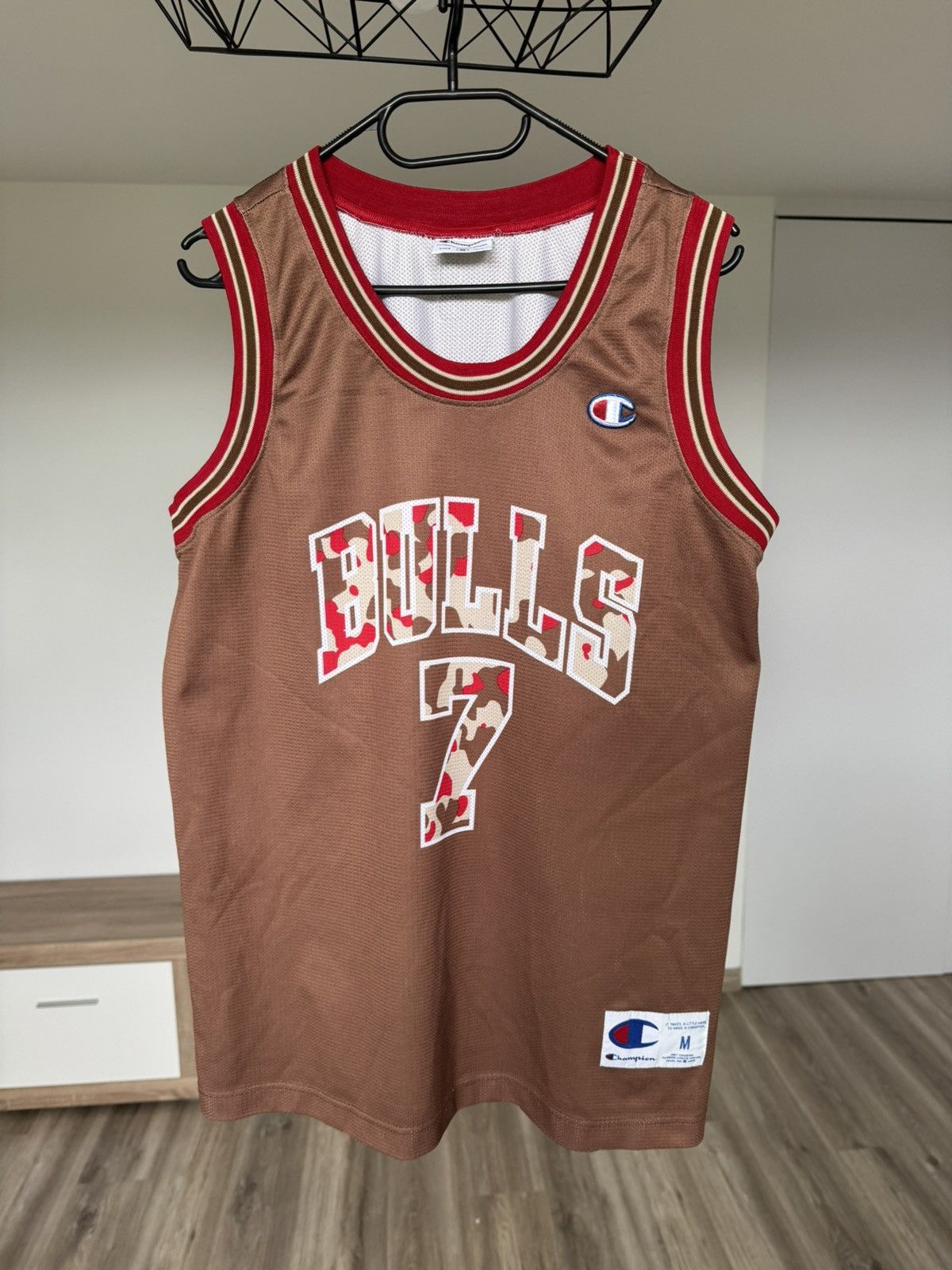 Champion × NBA × Vintage Vintage Chicago Bulls #7 Ben Gordon Champion Jersey RARE Size US M / EU 48-50 / 2 - 1 Thumbnail