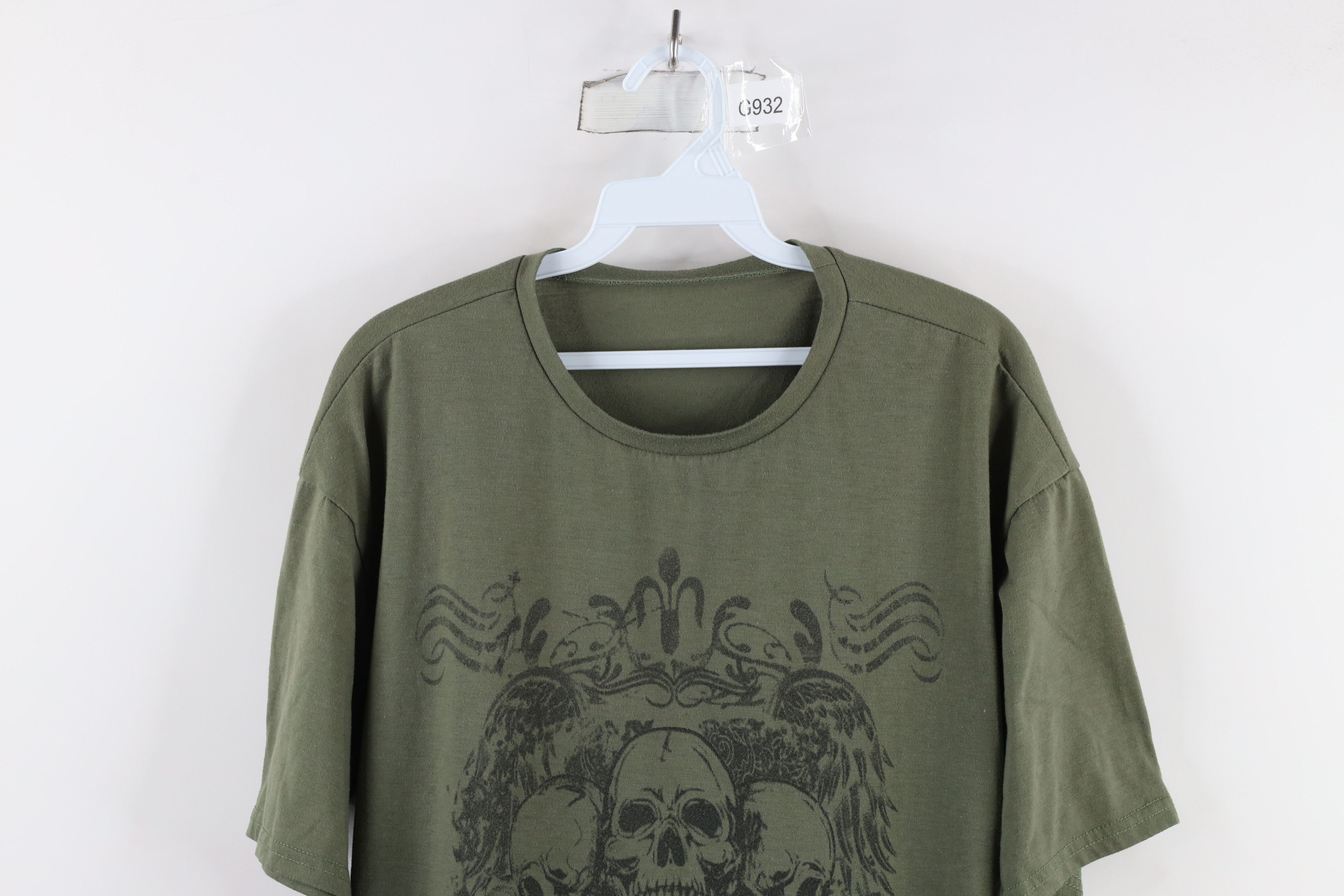 Vintage Vintage Y2K Streetwear Flower Skull MMA Fighting T-Shirt Size US XL / EU 56 / 4 - 2 Thumbnail