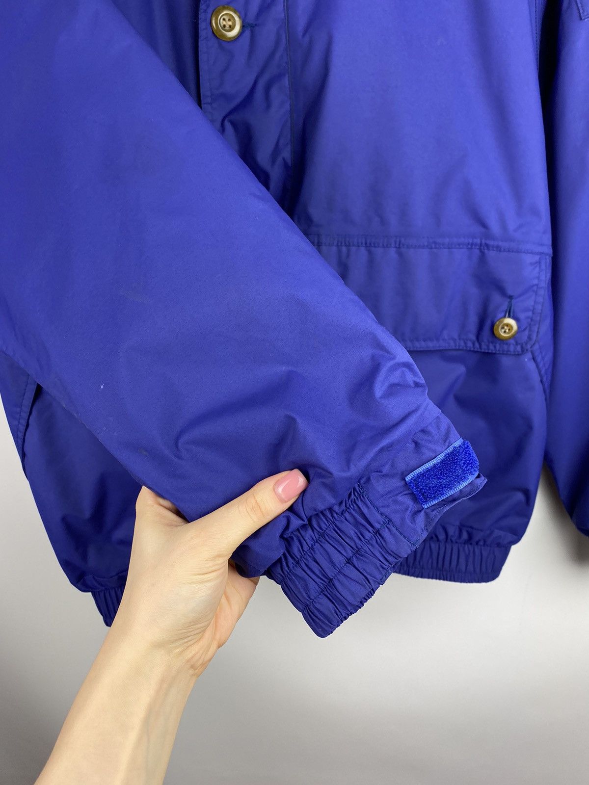 Helly Hansen Helly Hansen vintage men’s Jacket size M Size US M / EU 48-50 / 2 - 13 Thumbnail