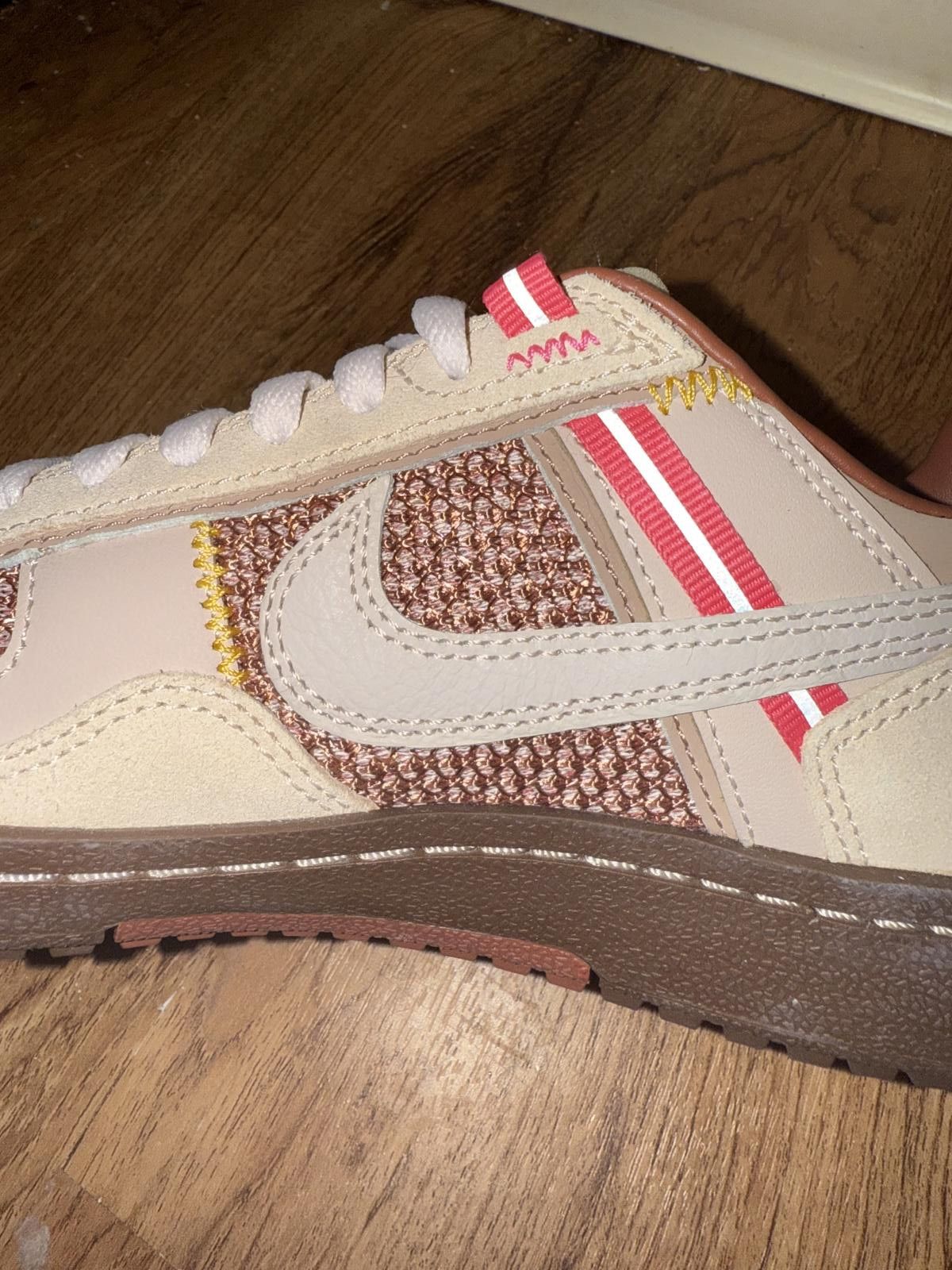 Nike Nike Field General Union LA Shimmer Size US 6 / EU 39 - 8 Thumbnail