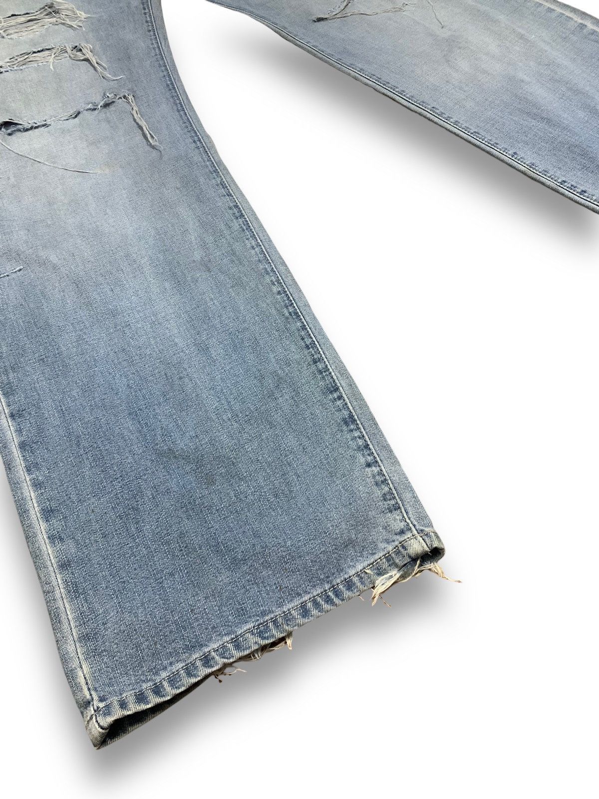 Levi's Vintage 90s Levis Faded Buckle Back Baggy Distressed Jeans Size US 34 / EU 50 - 11 Thumbnail