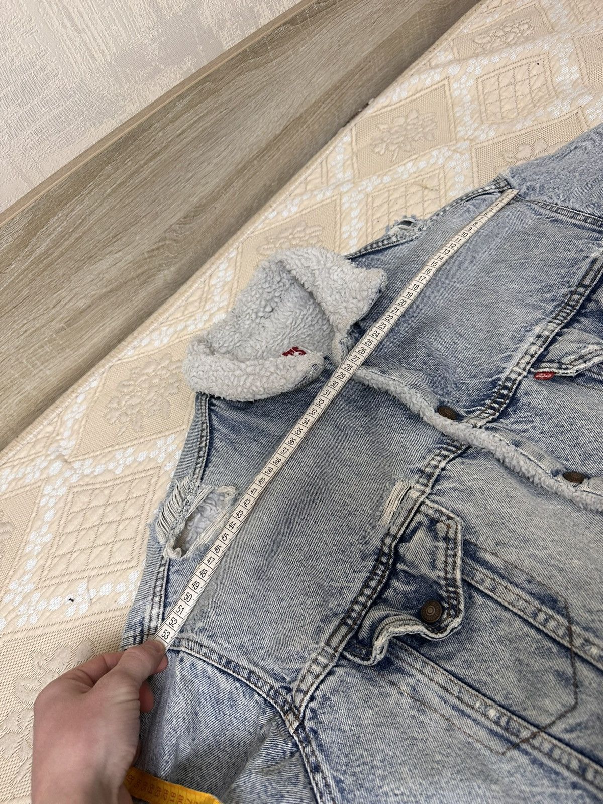 Levi's 🔥 Levis Vintage Trashed Distressed Sherpa Trucker Jacket Size US L / EU 52-54 / 3 - 15 Thumbnail