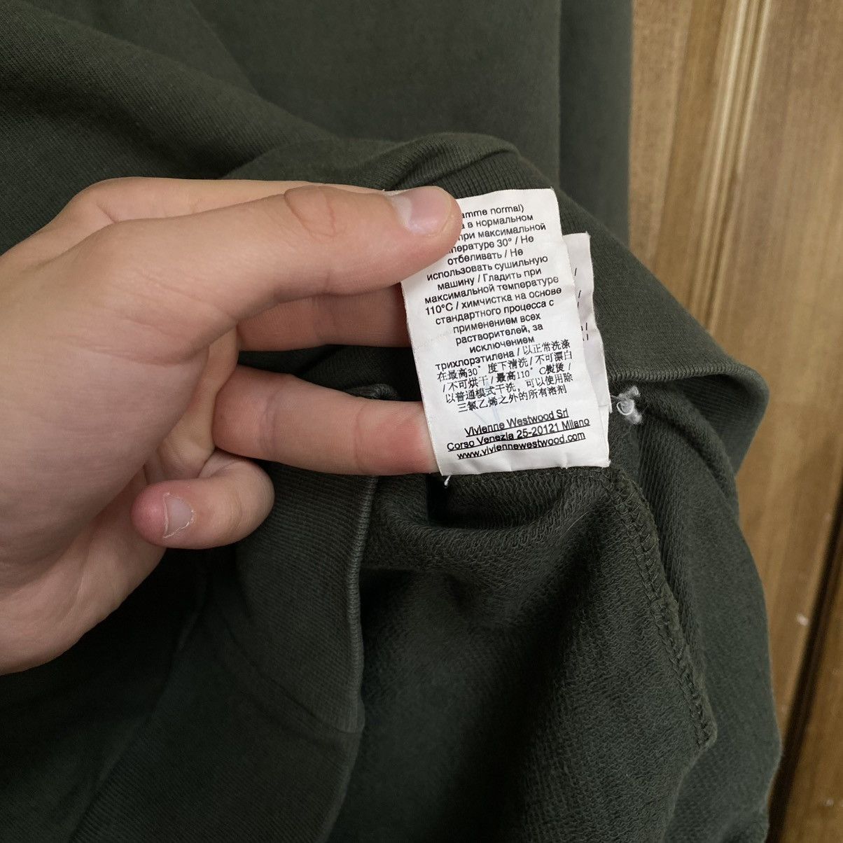 Vivienne Westwood Vintage Vivienne Westwood Sweatshirt Orb Logo Basic Pullover Size US M / EU 48-50 / 2 - 8 Thumbnail