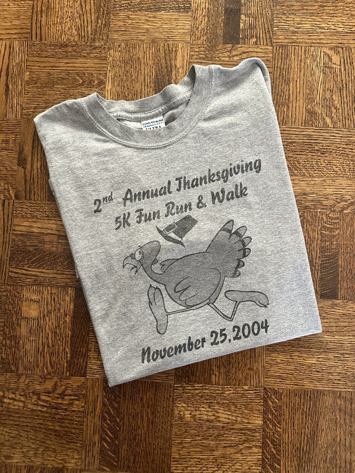 Vintage Vintage Y2K Thanksgiving Run Walk 5K Graphic Tee Shirt Size US L / EU 52-54 / 3 - 1 Thumbnail