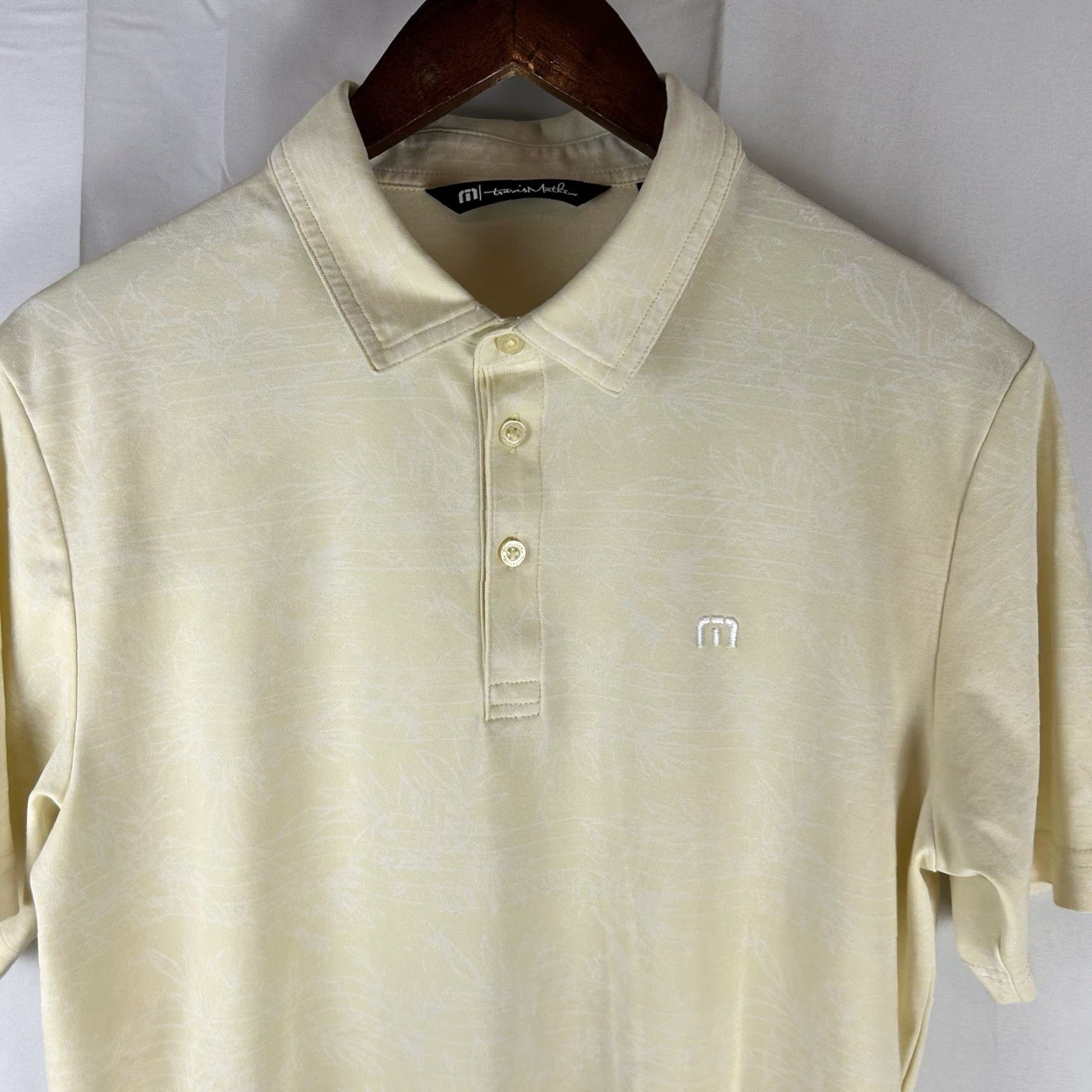 TravisMathew Travis Mathew Polo Shirt Mens M Meringue Yellow Porpoise Pima Blend Golf Flaw Pre-owned Fair Stains Front Back Bottom Size US M / EU 48-50 / 2 - 2 Thumbnail