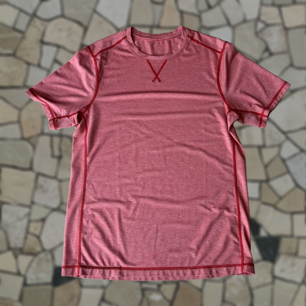 Lululemon Lululemon T.H.E. Crew Shirt Heathered Red Short Sleeve Men’s Small Shirt Athletic Activewear Casual Size US S / EU 44-46 / 1 - 1 Thumbnail