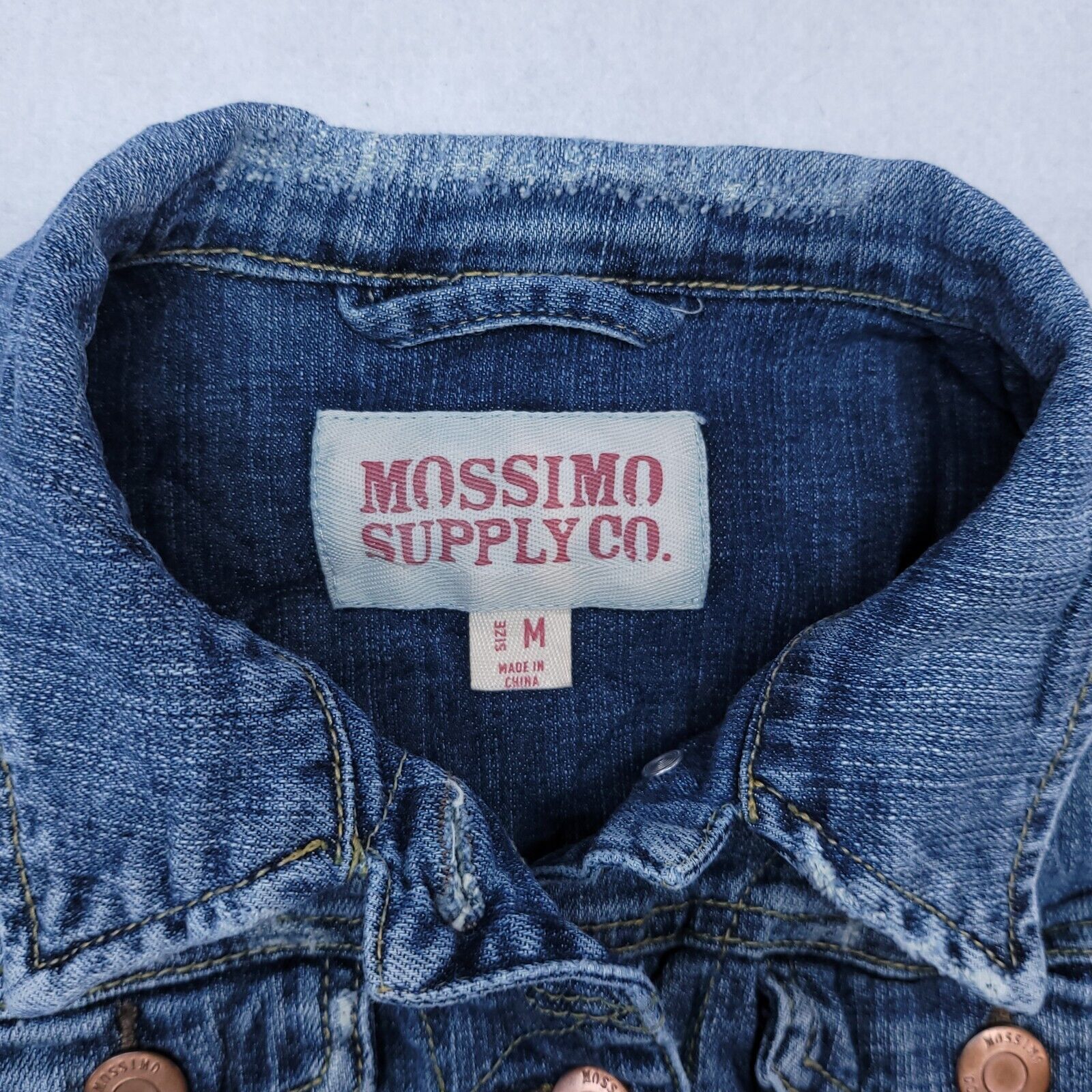 Mossimo Mossimo Button Up Denim Jean Jacket Womens Size M Blue Size M / US 6-8 / IT 42-44 - 3 Thumbnail