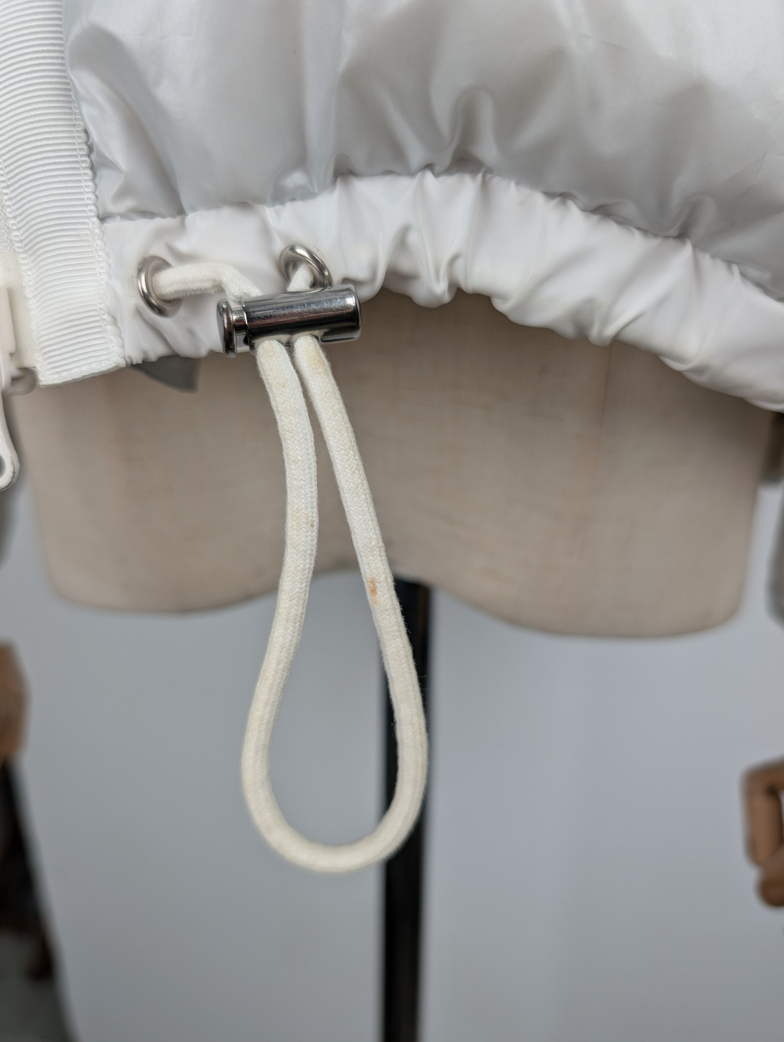 Sacai Sacai Luck Pearl White Down Puffer Jacket Size S / US 4 / IT 40 - 3 Thumbnail