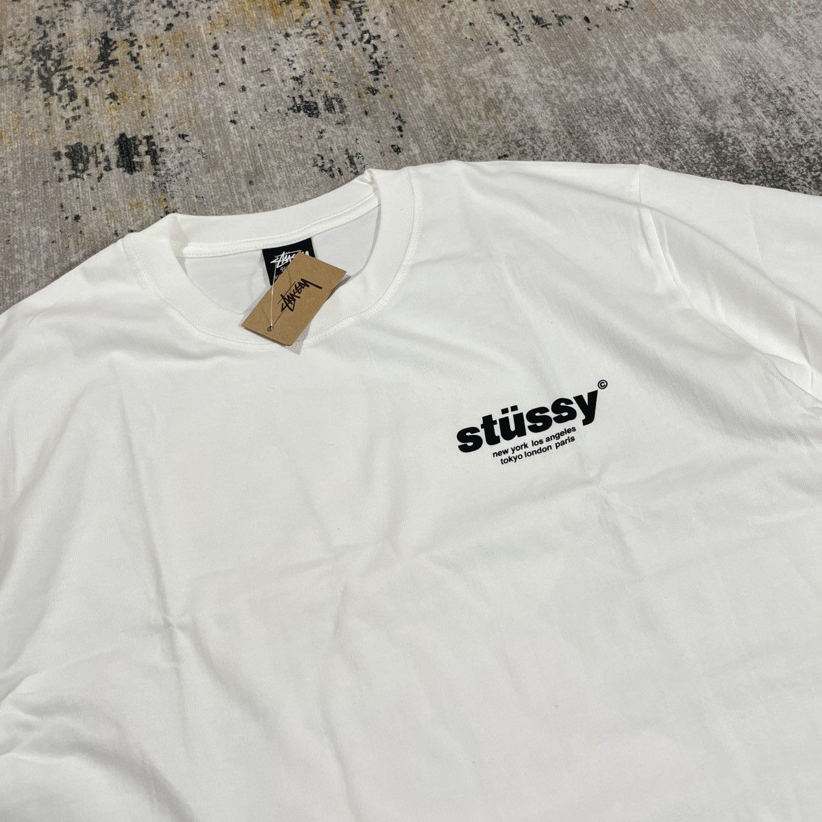 Stussy OG Stussy Gumball Logo Tee White // L Size US L / EU 52-54 / 3 - 4 Thumbnail