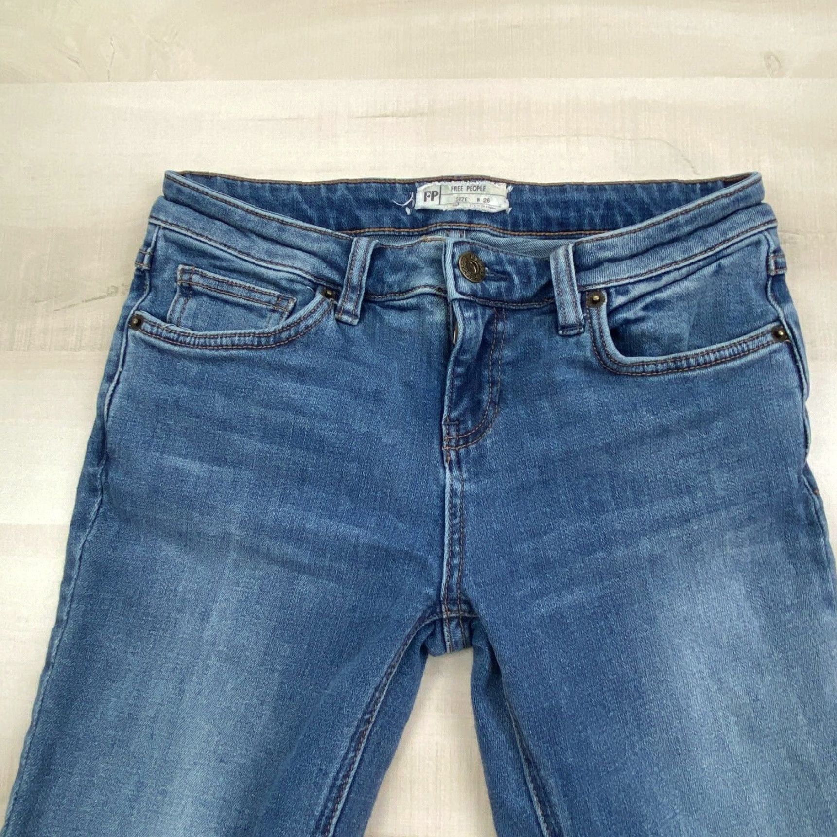 Free People Free People Skinny Blue Jeans 26 Low Rise Denim Womens Size 26" / US 2 / IT 38 - 2 Thumbnail