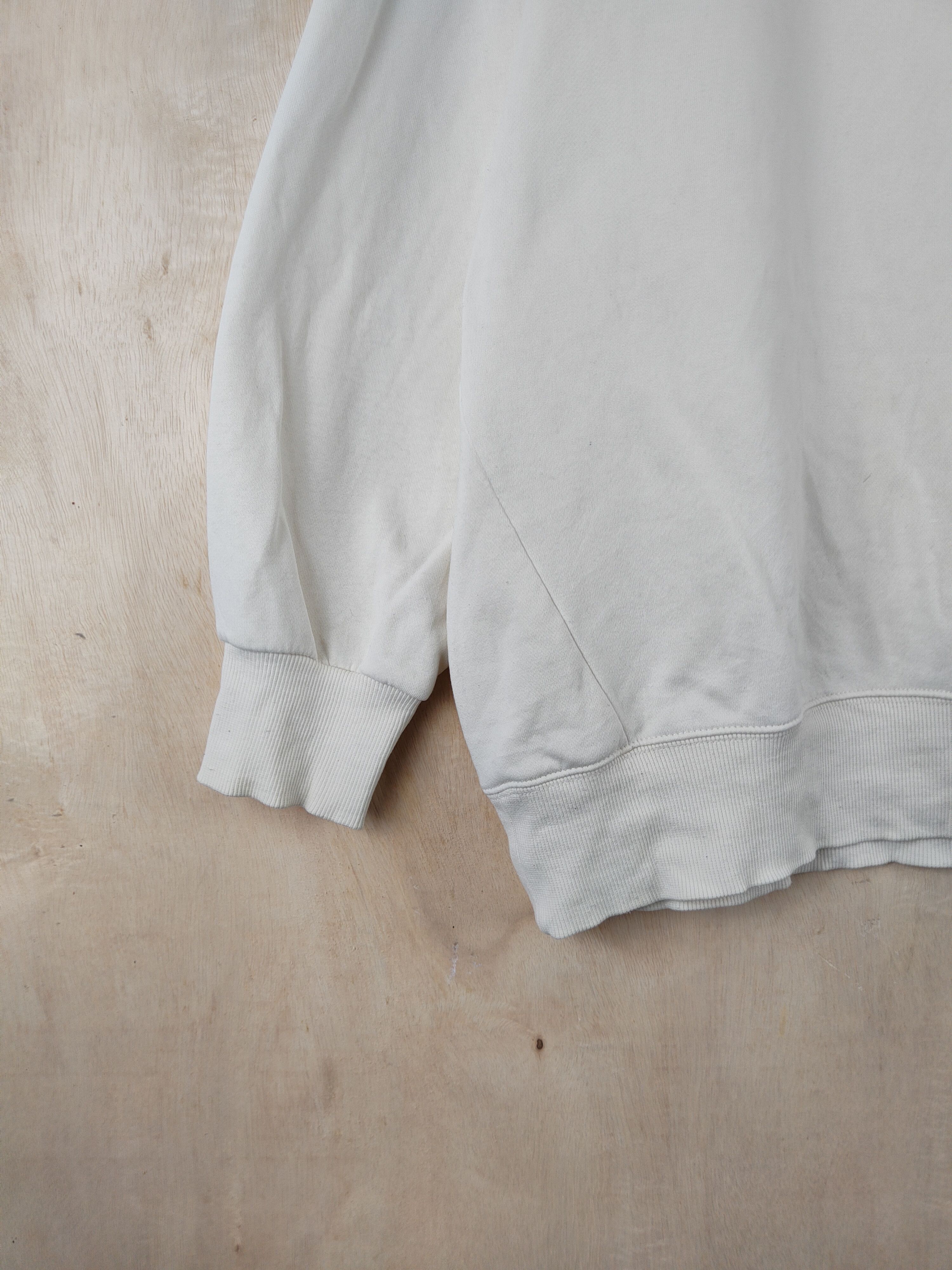GU × Japanese Brand × Vintage GU Cream vintage japan Sweatshirts #S2469 Size US L / EU 52-54 / 3 - 4 Thumbnail