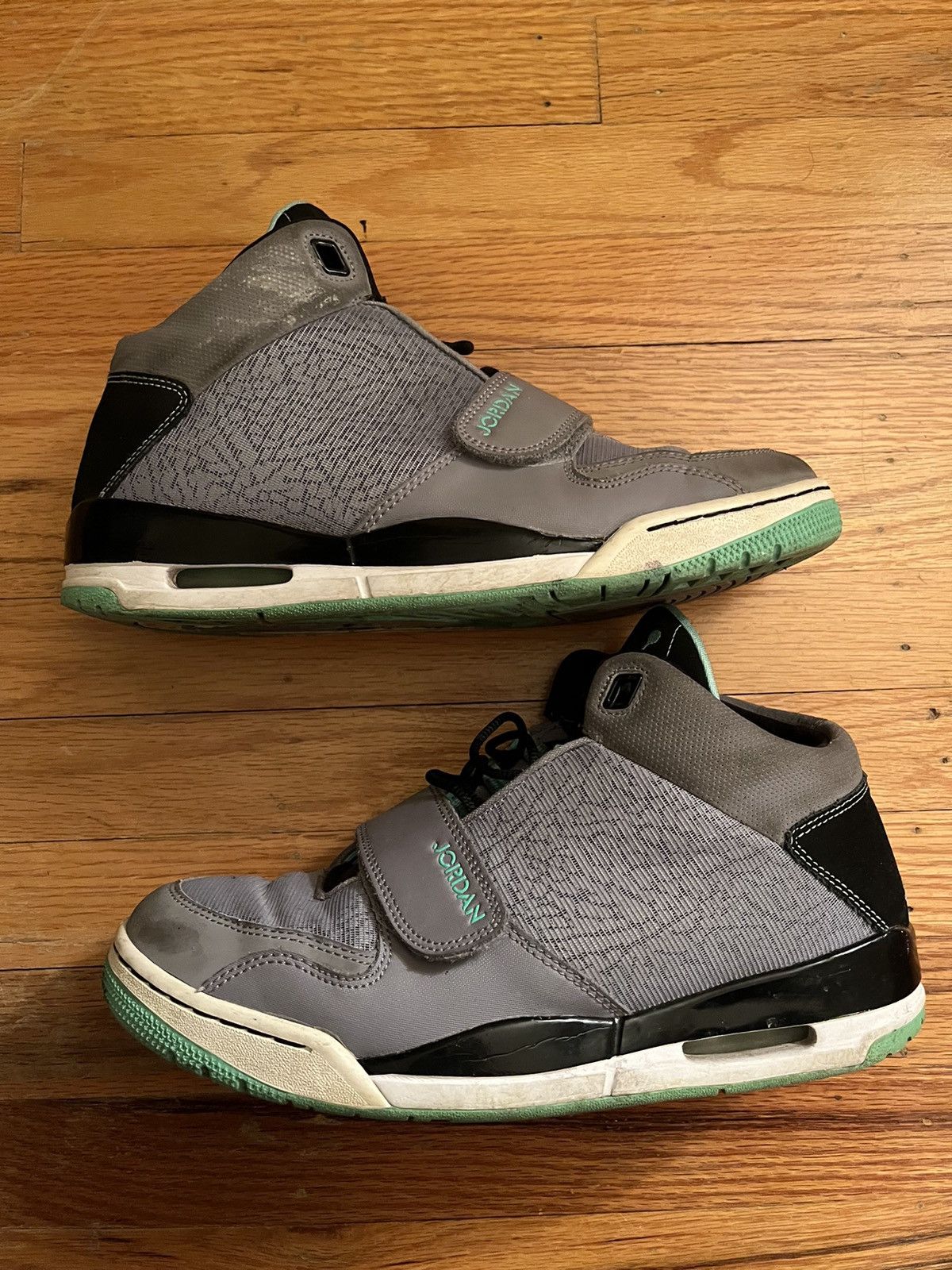 Jordan Brand Air Jordan 543 Size US 9.5 / EU 42-43 - 3 Thumbnail