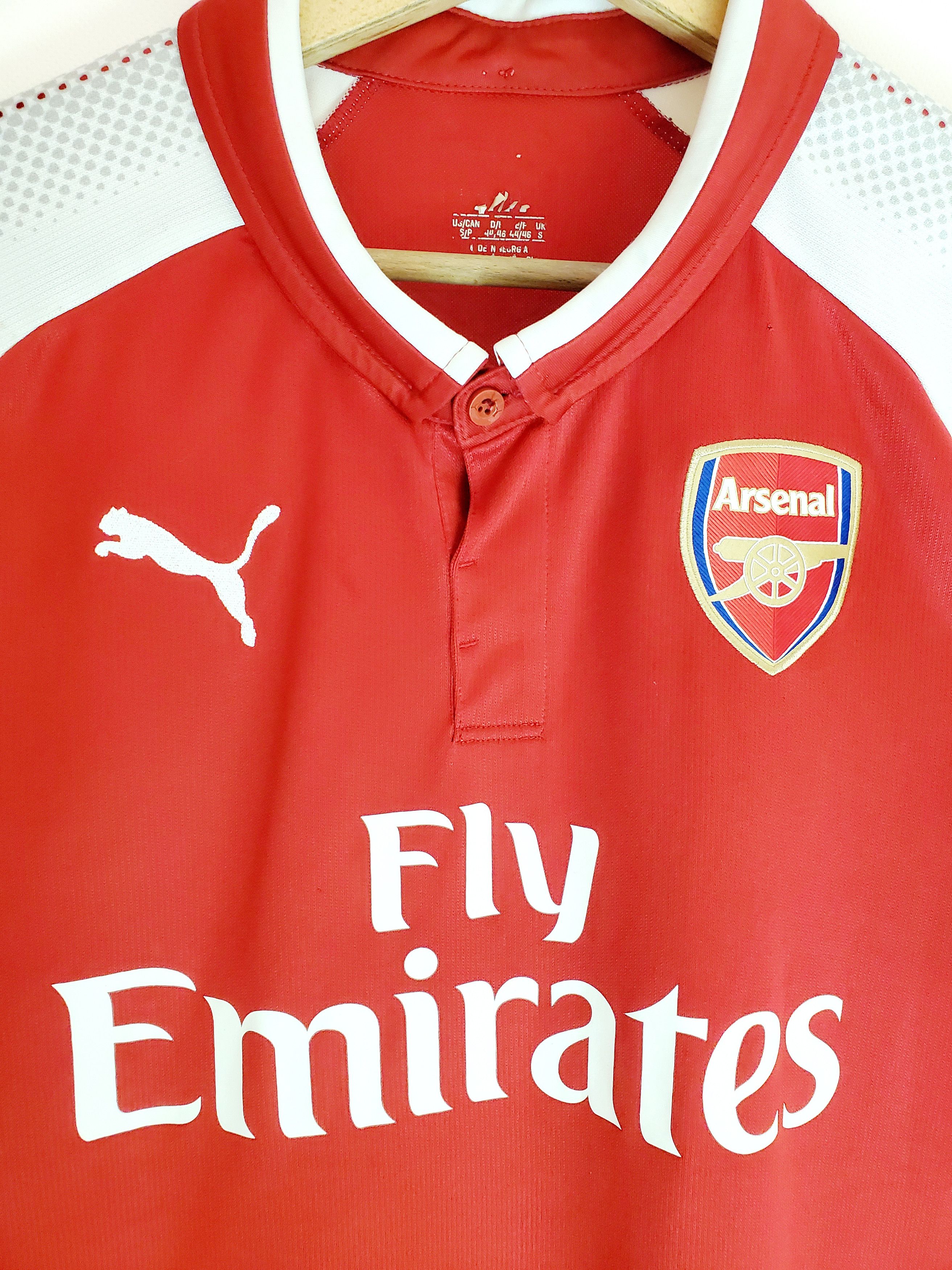 Other ARSENAL 2017/2018 HOME FOOTBALL SHIRT SOCCER JERSEY PUMA S Size US S / EU 44-46 / 1 - 2 Thumbnail