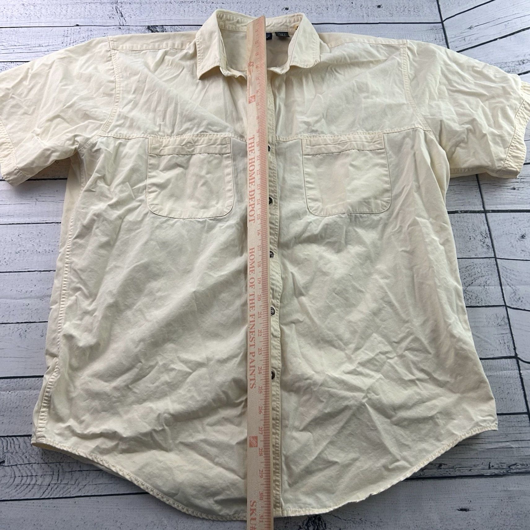 Patagonia VINTAGE Patagonia Short Sleeve Button-Up Shirt XL Men Yellow Size US XL / EU 56 / 4 - 3 Thumbnail