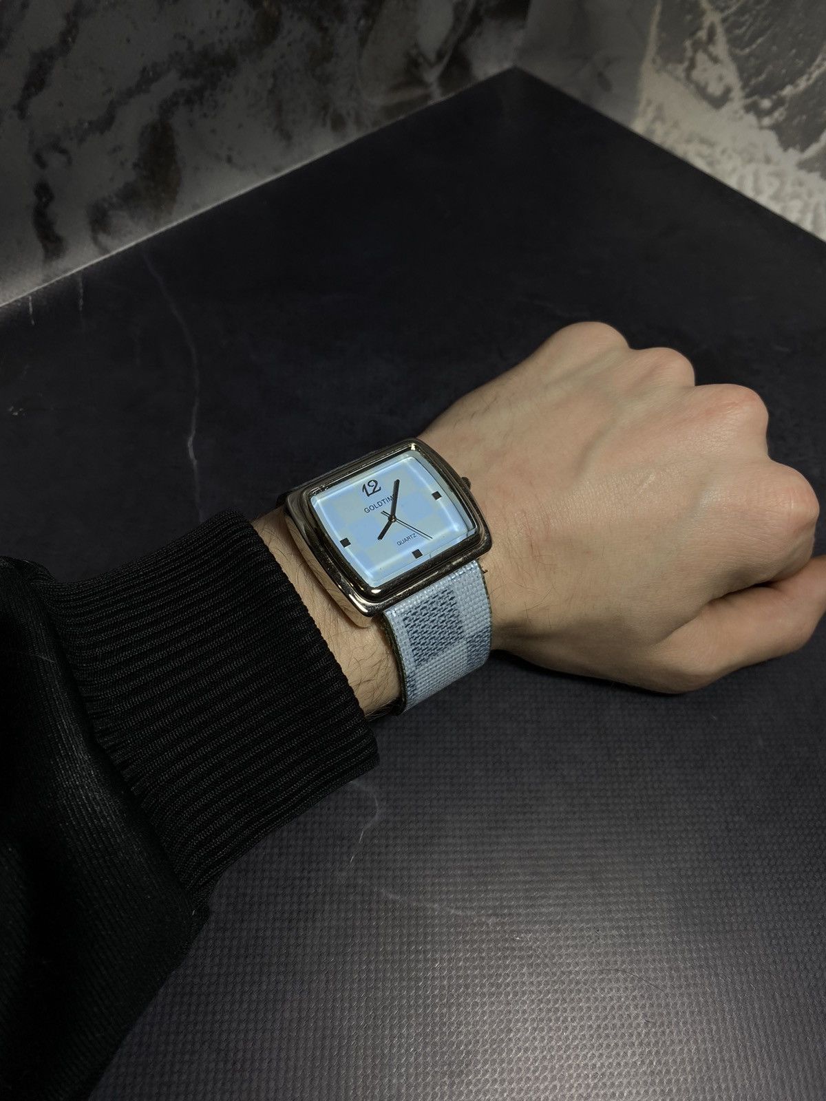Jewelry × Vintage Goldtime Square Quartz Watch Checkered Strap Vintage Size ONE SIZE - 2 Thumbnail