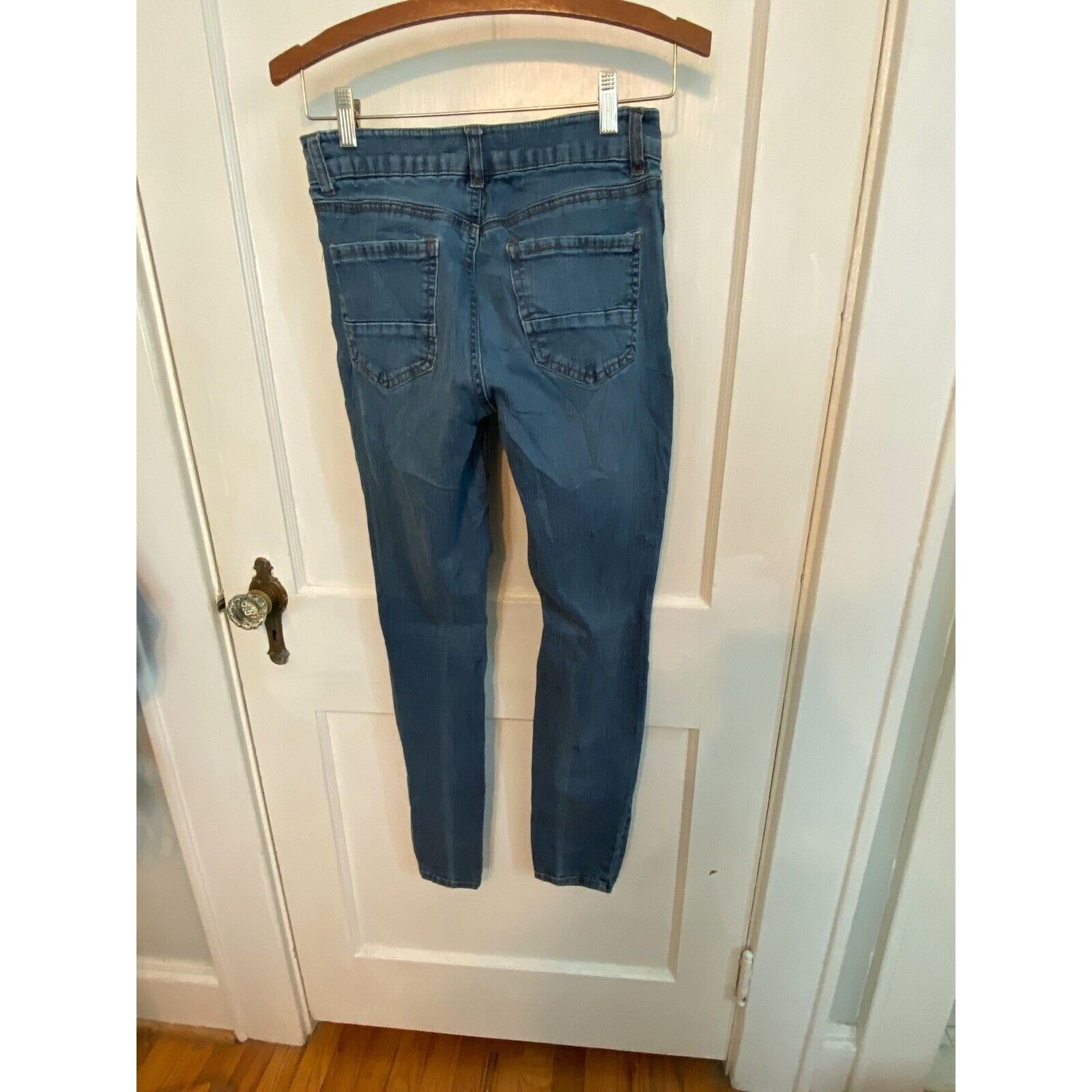 Other Refuge Women’s Size 2 Distressed Skinny Jeans Blue GUC Size 26" / US 2 / IT 38 - 3 Thumbnail