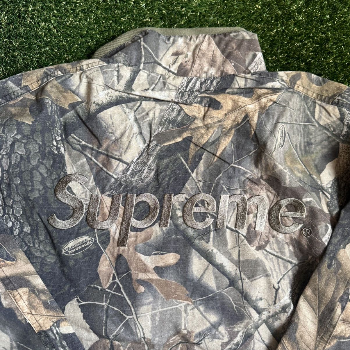 Supreme × Umbro Supreme Umbro Cotton Ripstop Track Jacket Realtree Size US S / EU 44-46 / 1 - 6 Thumbnail