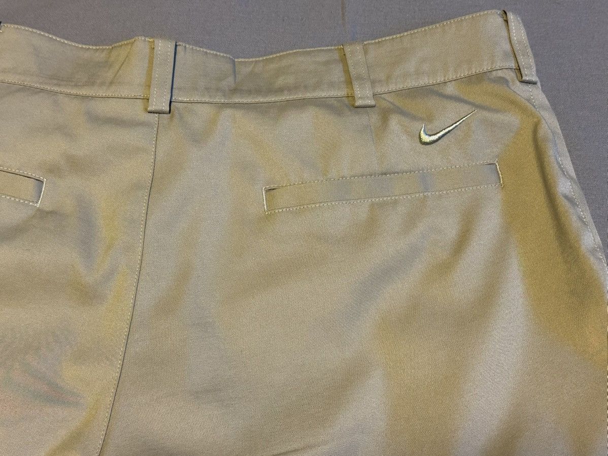 Nike Nike Golf Tour Performance Dri-FIT Shorts Khaki Flat Front Size US 33 - 4 Thumbnail