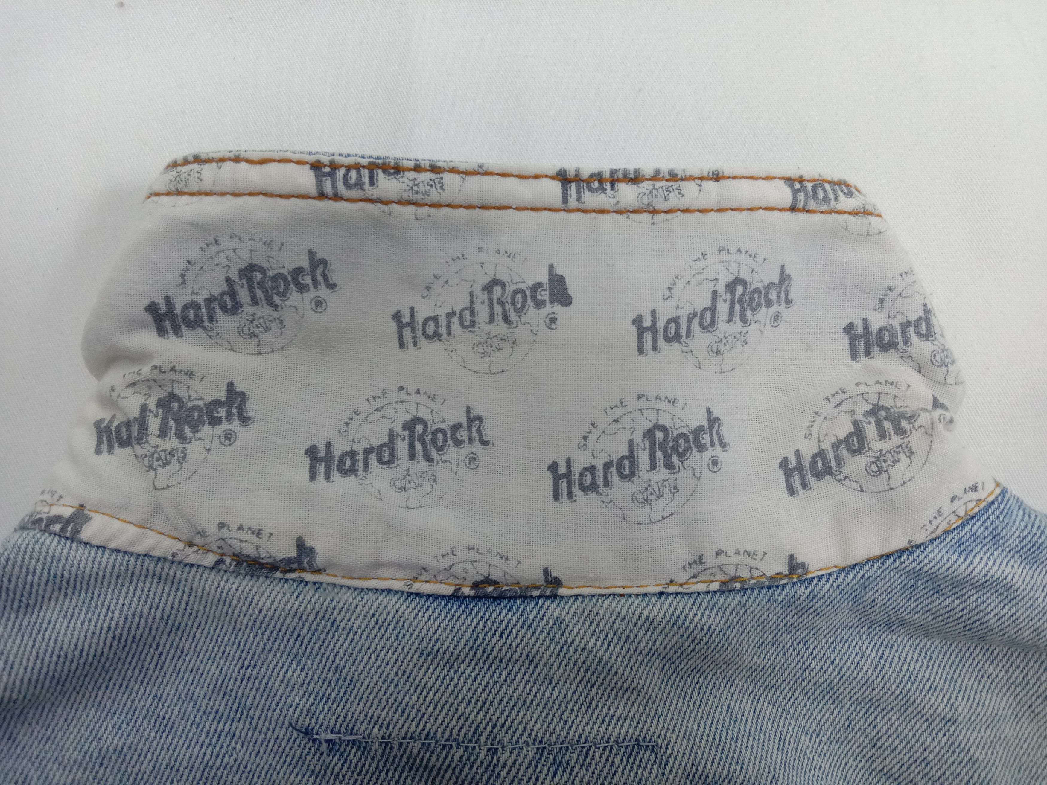 Hard Rock Cafe Vintage Hard Rock Cafe Los Angeles Distressed Denim Jacket Size US L / EU 52-54 / 3 - 7 Thumbnail