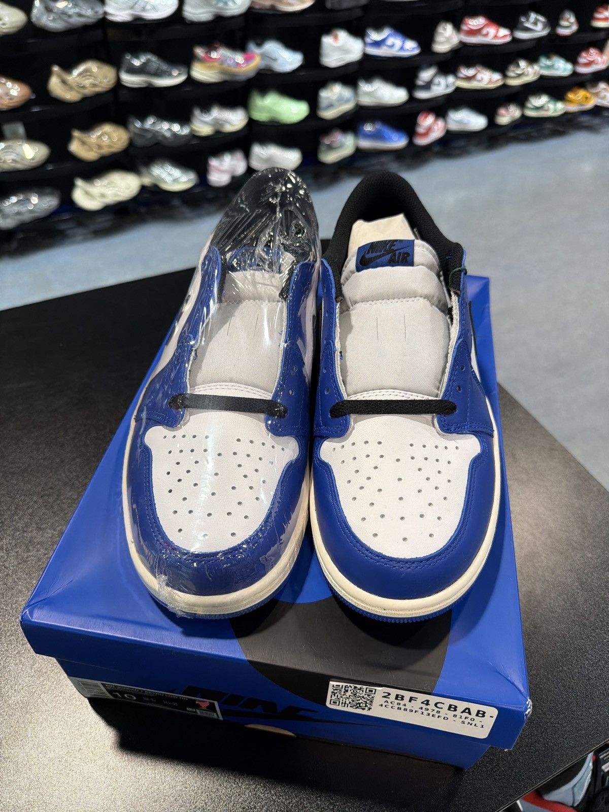 Jordan Brand Jordan 1 Low Royal Toe Size-10 Brand New Quick Shipping Size US 10 / EU 43 - 2 Thumbnail