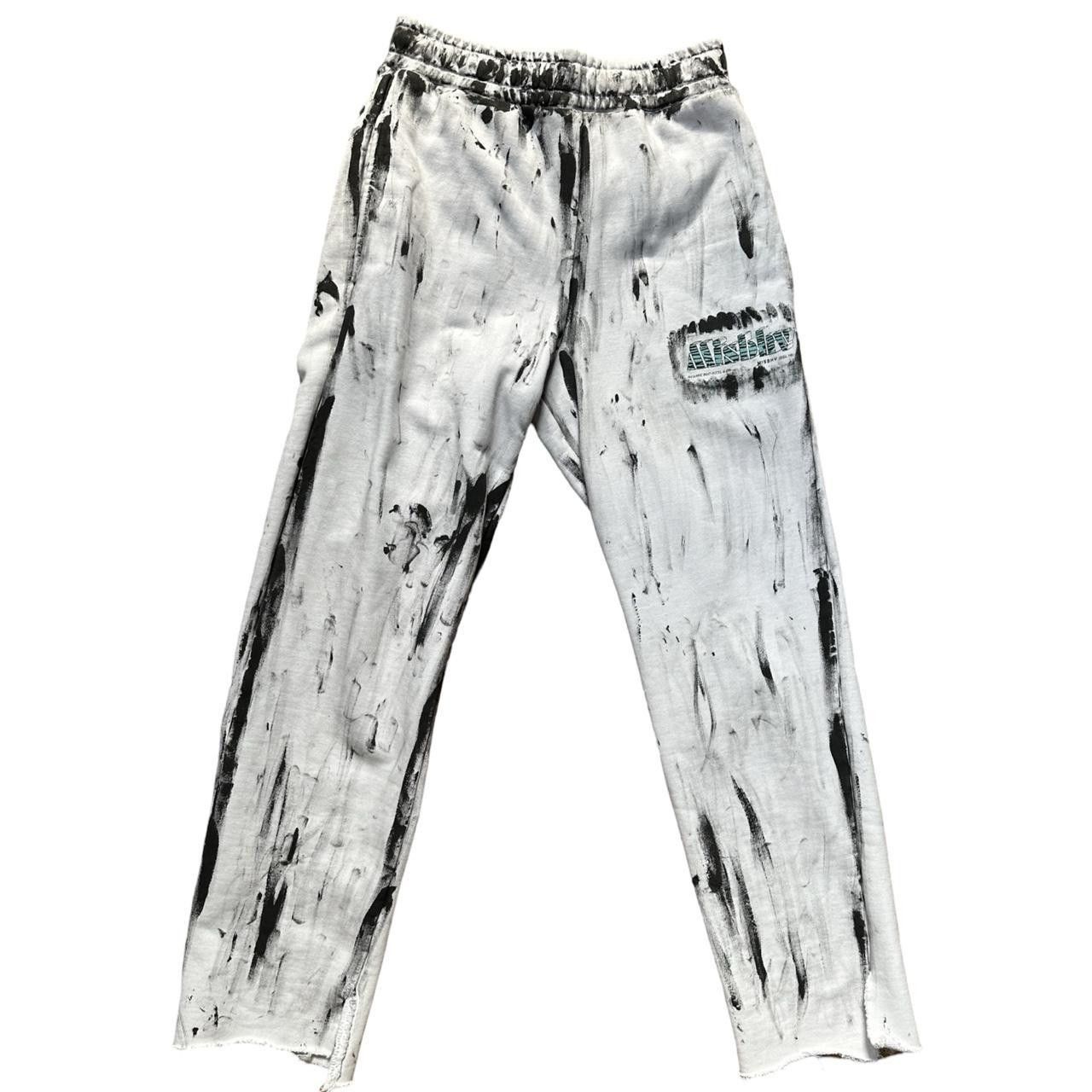 Misbhv ASTROBOI* X MISBHV 'Ibiza' White Painted Sweats - Medium Size 28" / US 6 / IT 42 - 2 Thumbnail