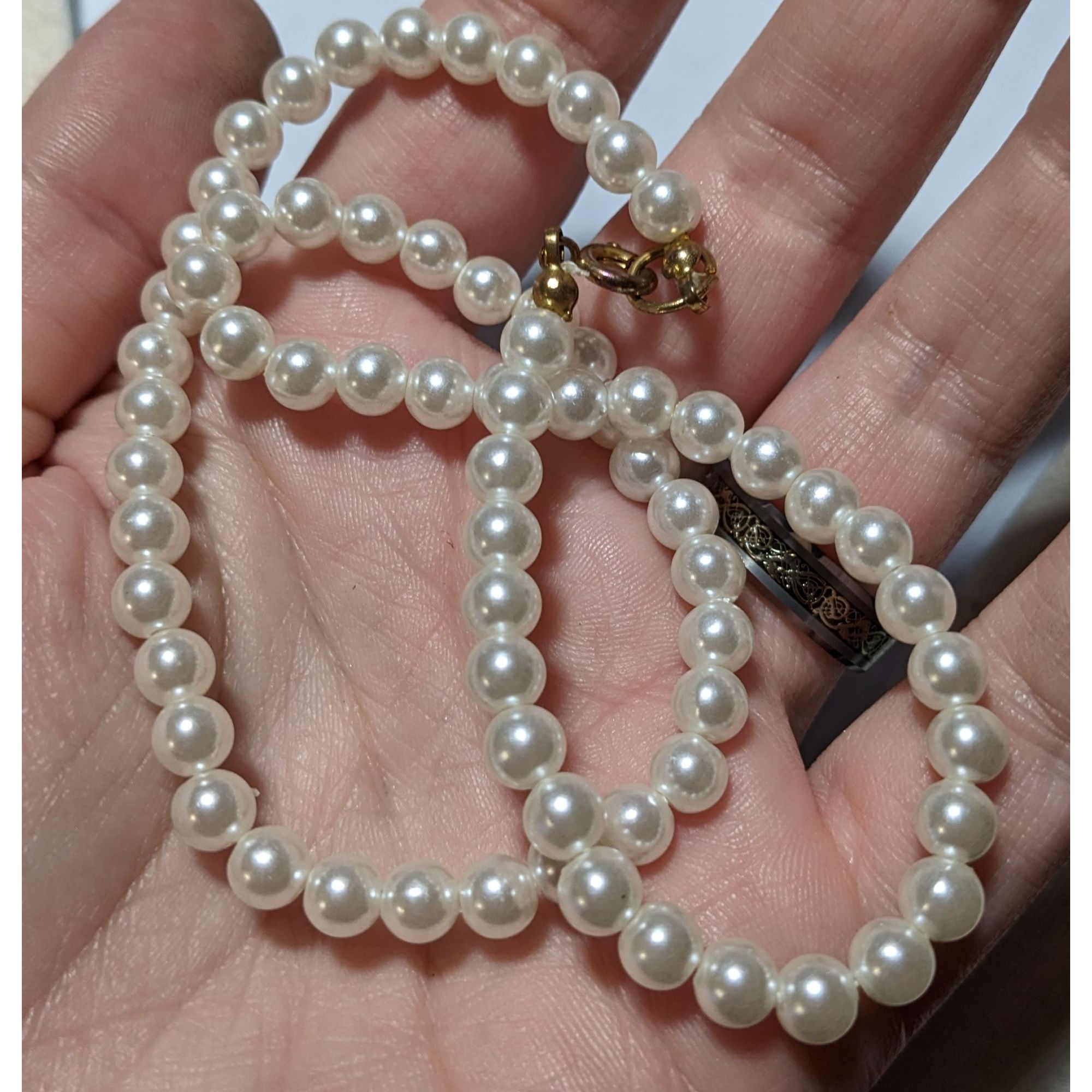 Other Casual White Faux Pearl Beaded Necklace Size ONE SIZE - 7 Thumbnail