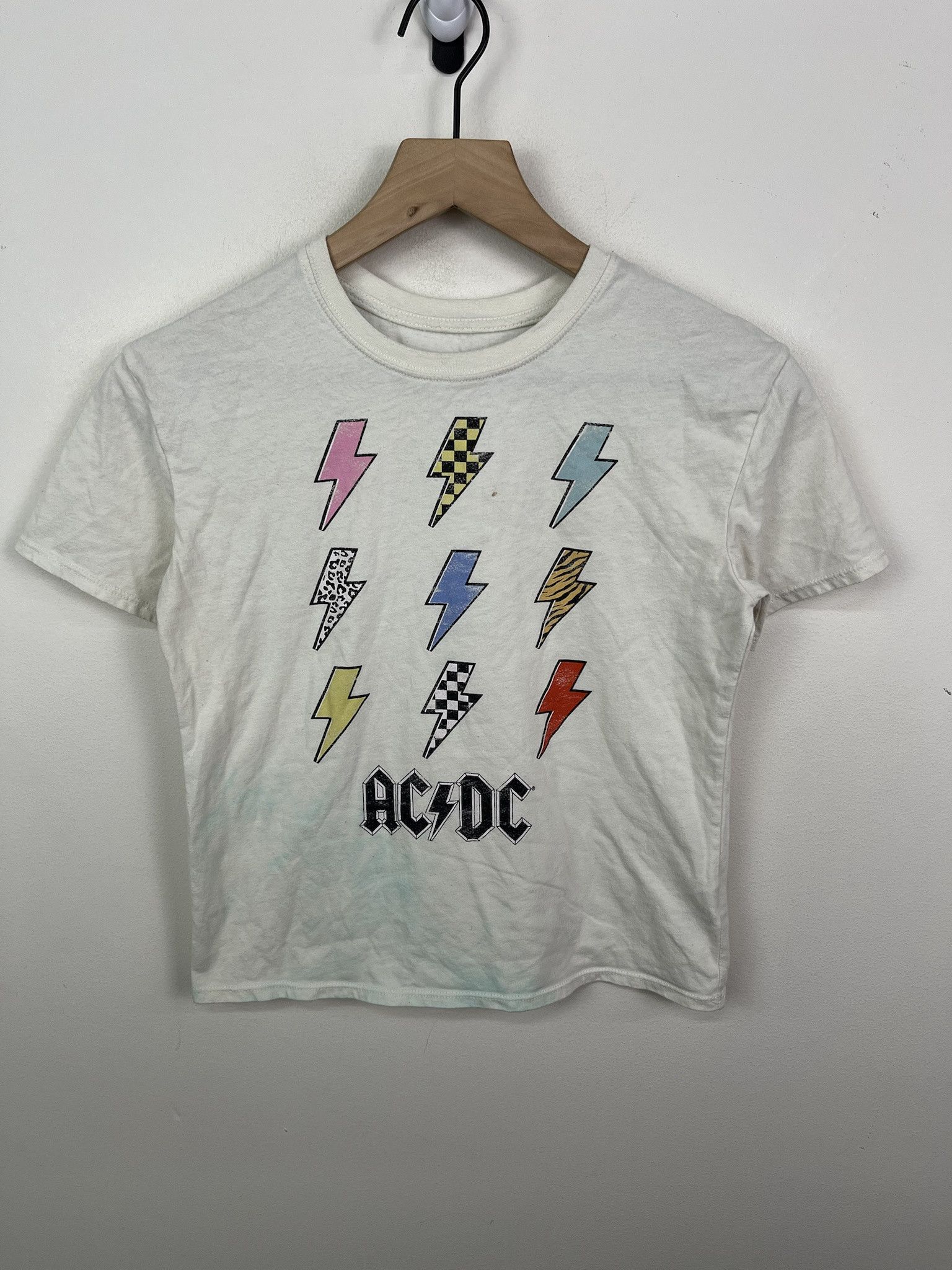 Vintage Vintage ACDC Retro Band Baby Tee T Shirt Size XS Size US XS / EU 42 / 0 - 1 Thumbnail