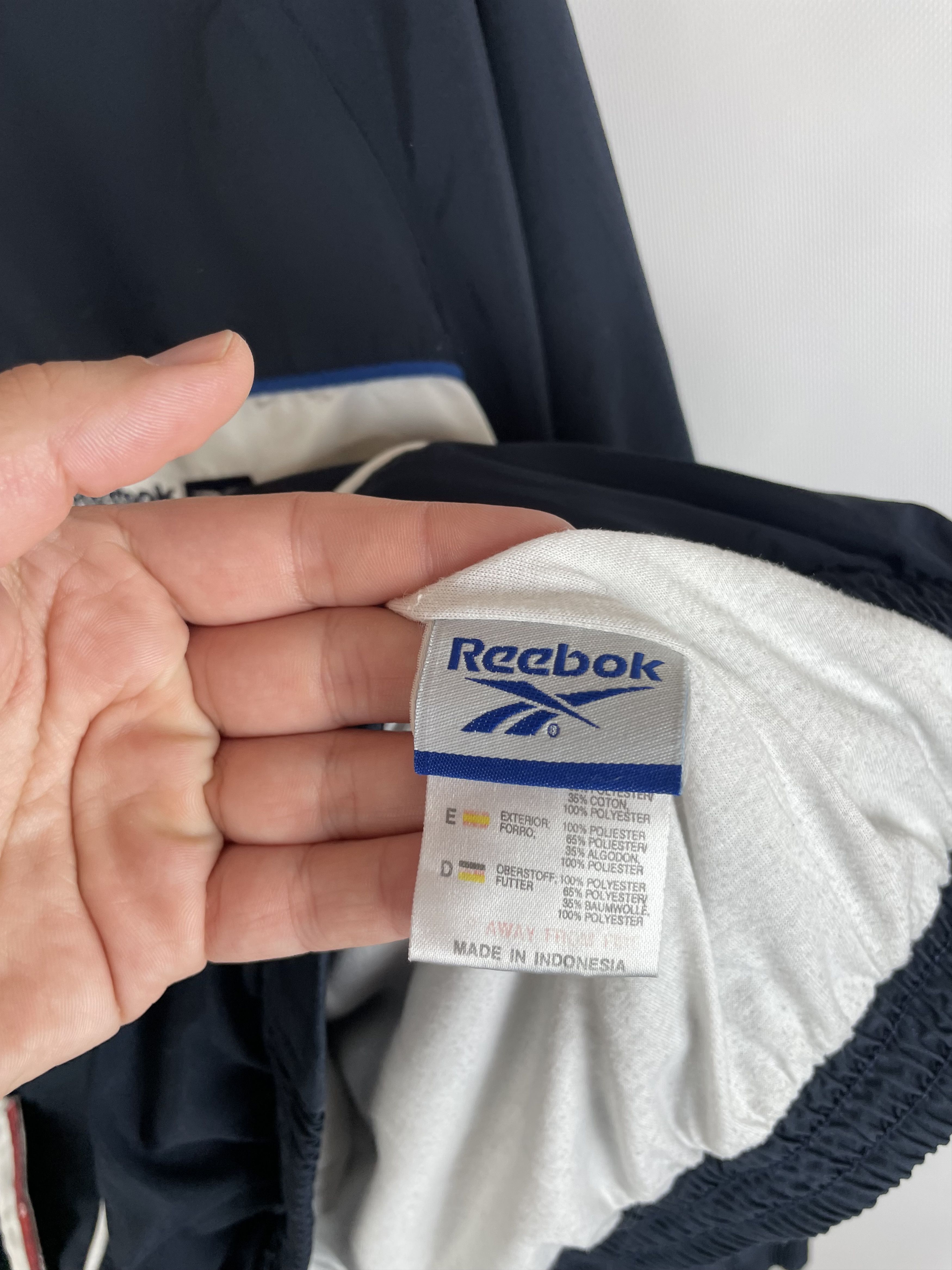 Reebok Light Jacket Reebok Vintage 90s Size US XL / EU 56 / 4 - 6 Thumbnail