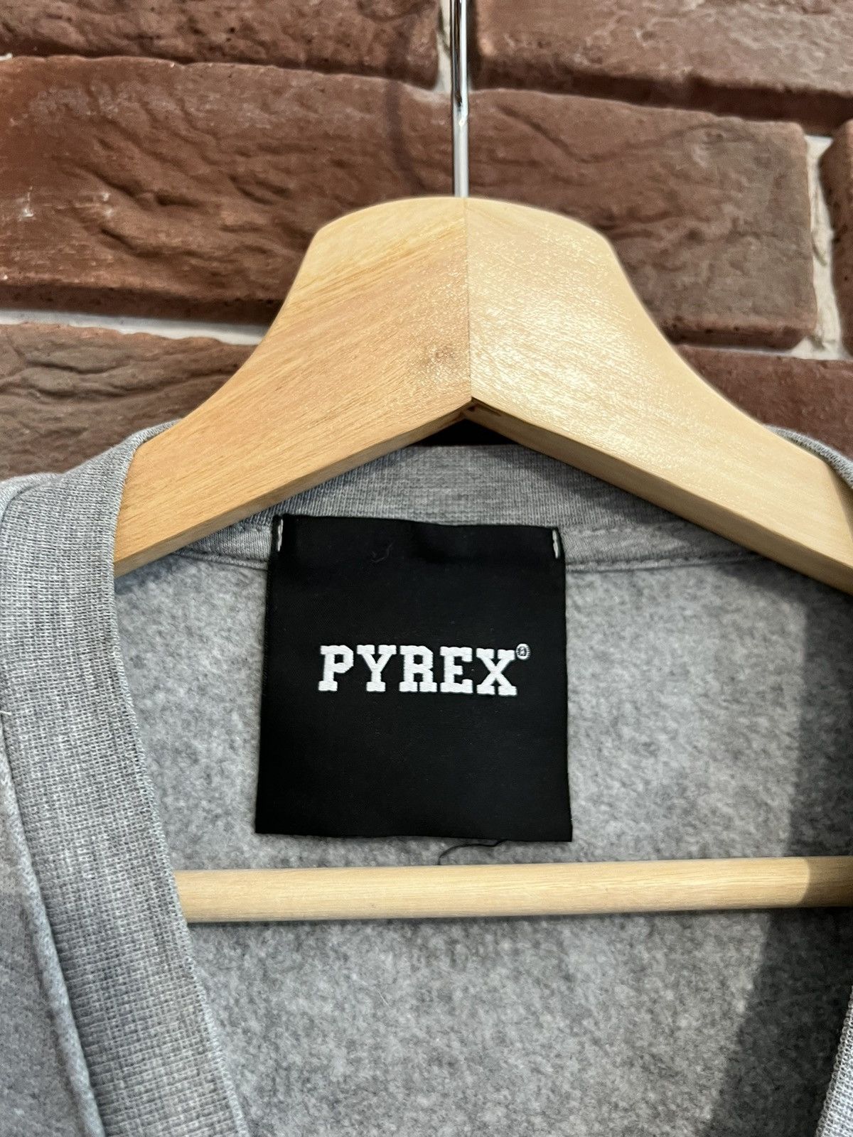 Pyrex Vision Pyrex Vision Dope Black Sweatshirt XS by Virgial Abloh Rare Size US XS / EU 42 / 0 - 4 Thumbnail