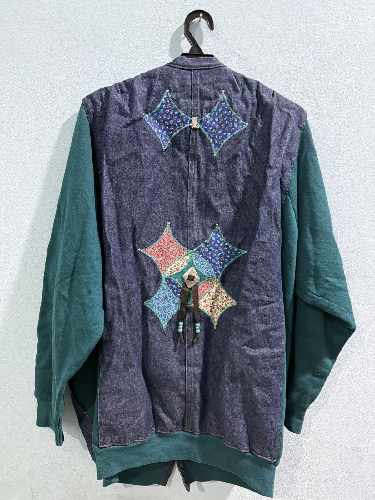 Fruit Of The Loom Casualwear Ladies Jacket Applique Patchwork Denim Size XL / US 12-14 / IT 48-50 - 2 Thumbnail