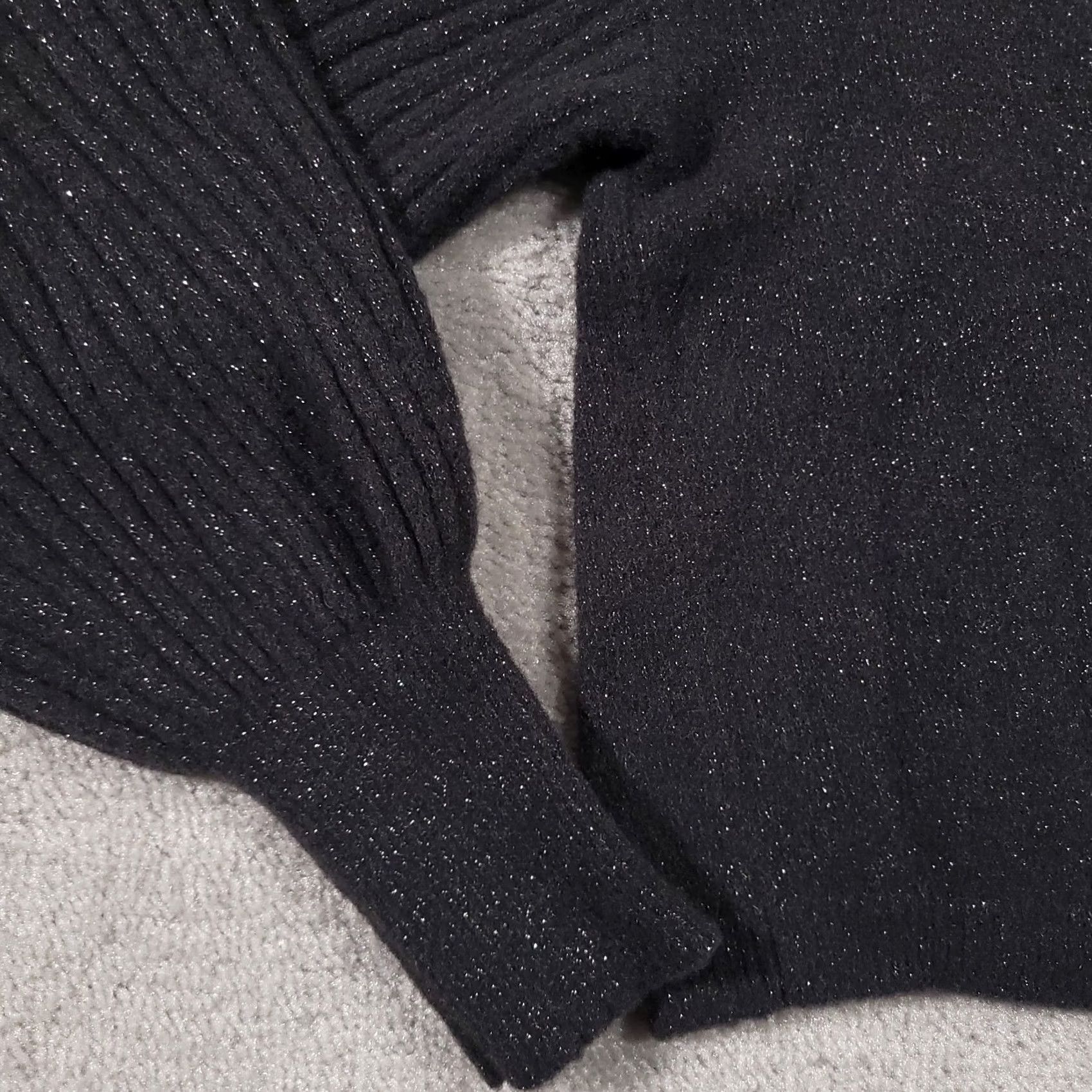 Express Express Cropped Sweater Women's Large Dark Gray Glitter Soft Turtle Neck Pullover Knit Long Sleeve Regular Fit Casual Holiday Women Mens/Girls Size L / US 10 / IT 46 - 4 Thumbnail
