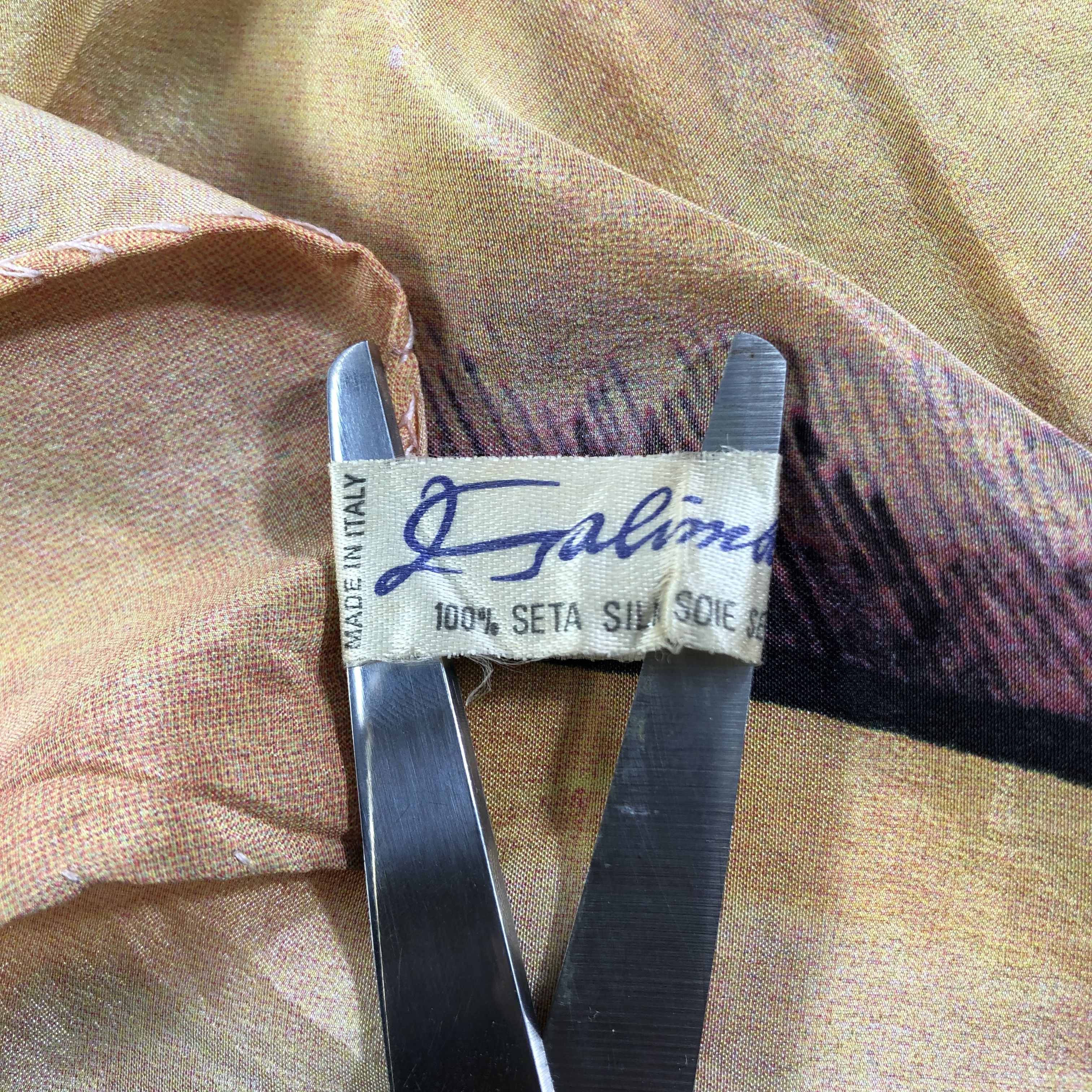 Vintage Vintage Dusseldorf Silk Scarf Size ONE SIZE - 5 Thumbnail