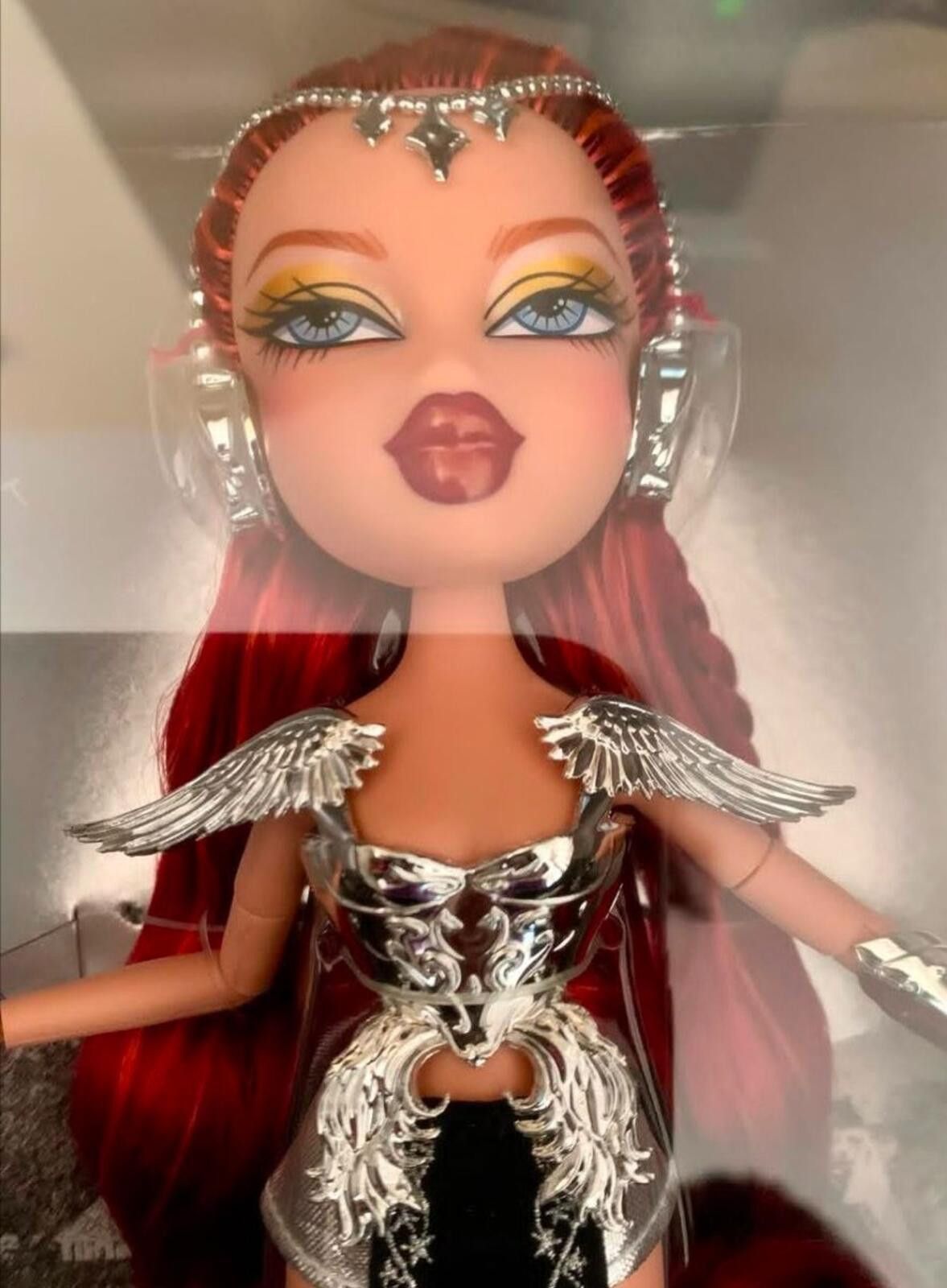 Other Bratz Bratzaversary 2026 Gaia Phoenix Collector Girl Doll Size ONE SIZE - 7 Thumbnail