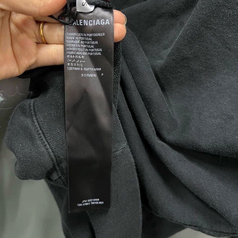 Balenciaga Balenciaga Double B Embroidered Unicorn Arm Hoodie Size US S / EU 44-46 / 1 - 4 Thumbnail