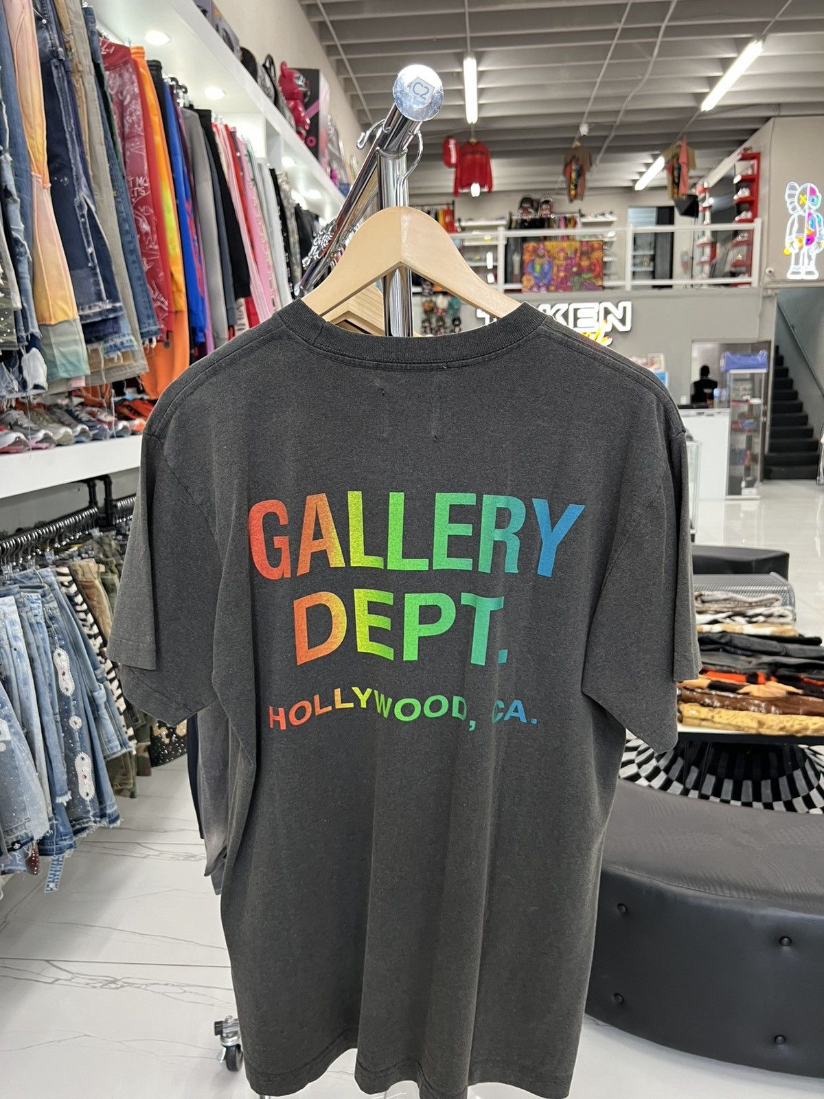 Gallery Dept. Gallery Dept Collector Rainbow Pocket Tee Size US S / EU 44-46 / 1 - 2 Thumbnail