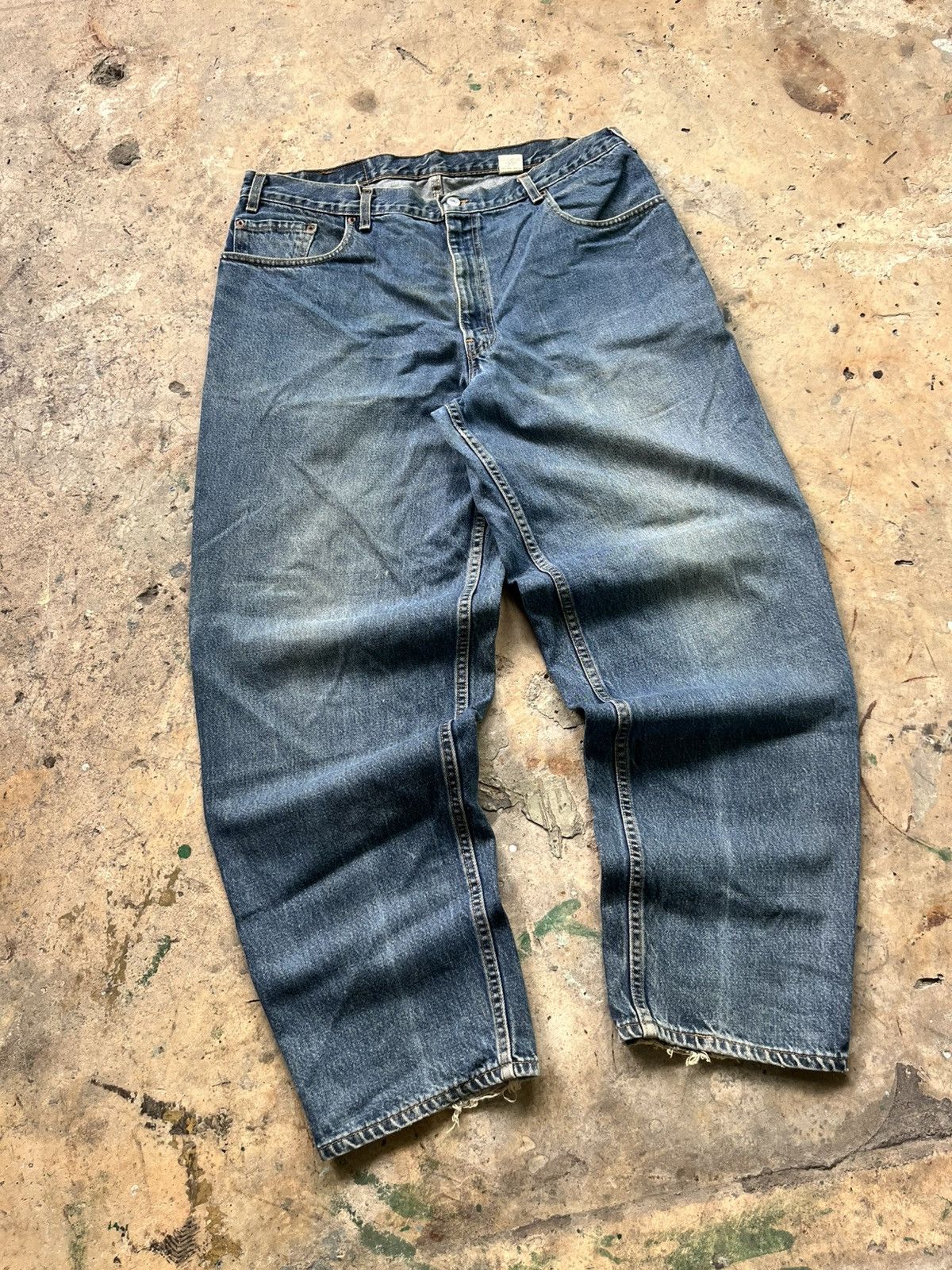 Levi's Levi’s 570 Baggy fit 00’s denim jeans Size US 39 - 2 Thumbnail