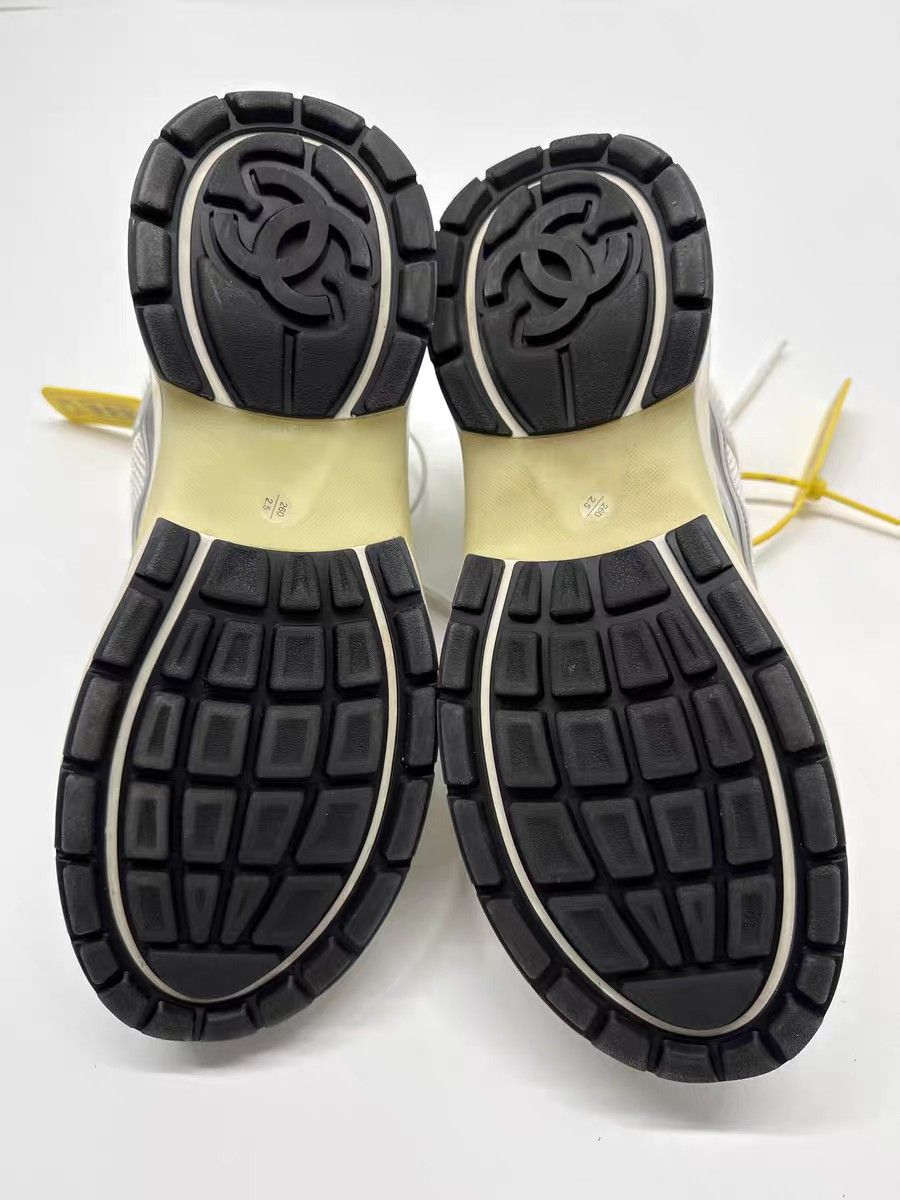 Chanel Chanel Silver Sports Shoes Size 42 -2505 Size US 9 / EU 42 - 5 Thumbnail