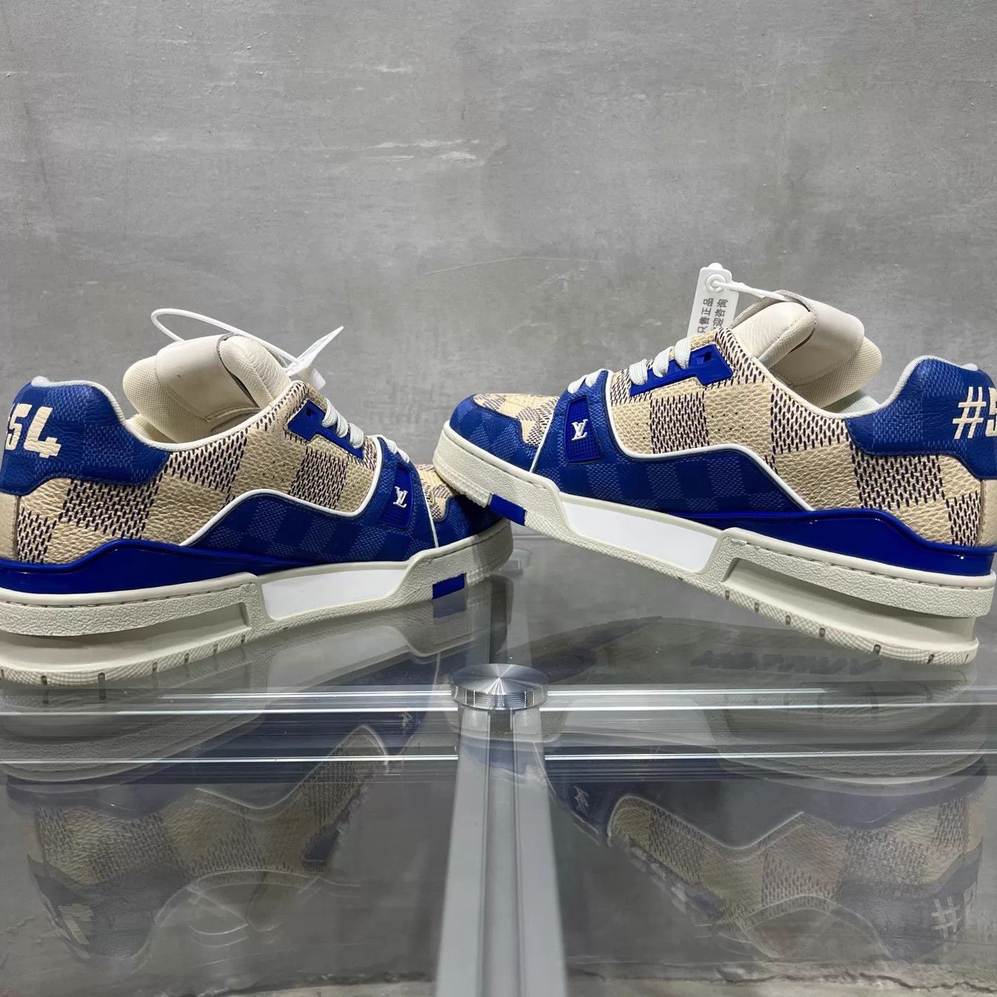 Louis Vuitton LV Trainer White & Blue Checkerboard UK8 (42) Size US 9 / EU 42 - 5 Thumbnail